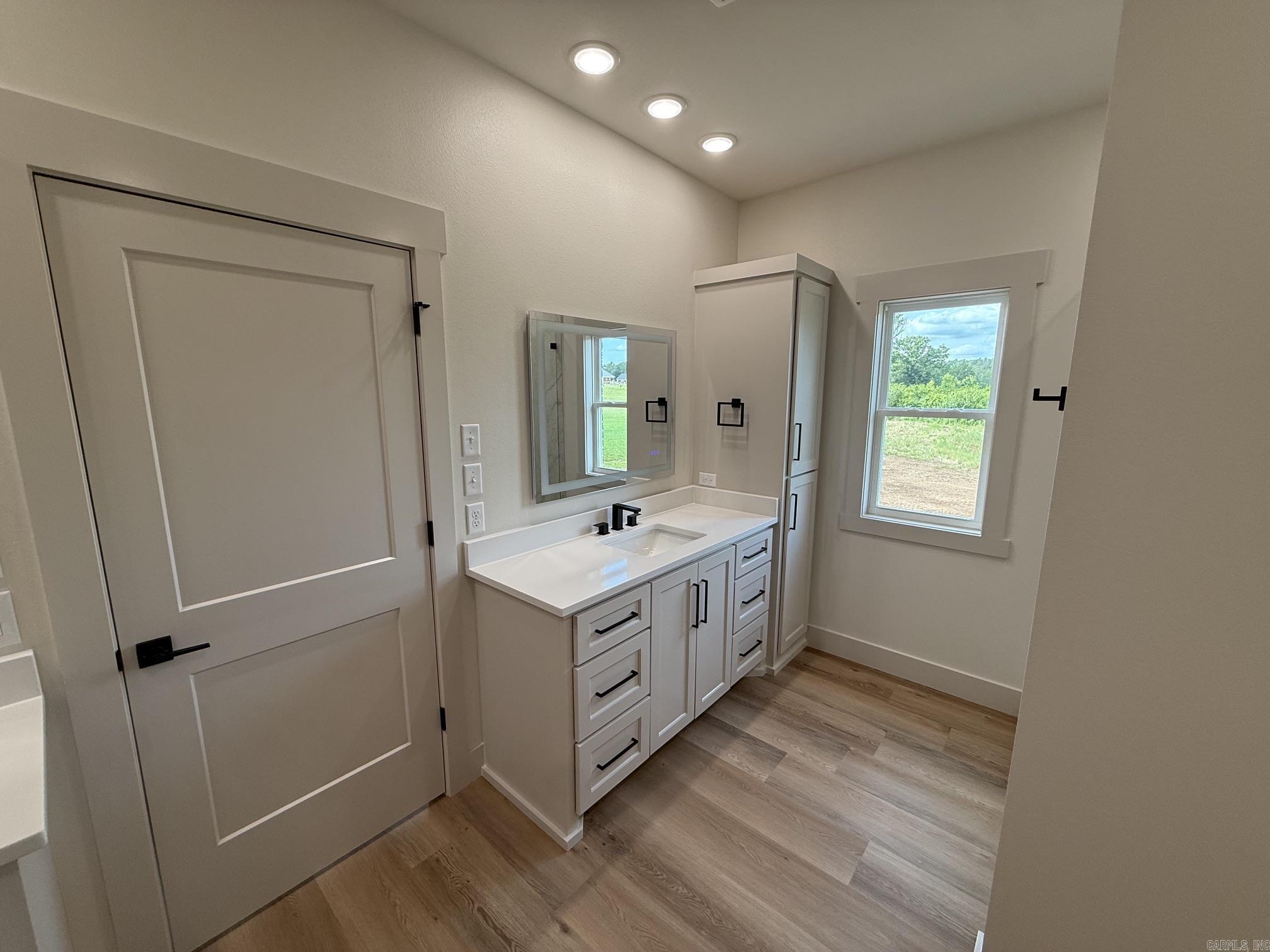 REPUBLICAN VALLEY ESTATES - Residential