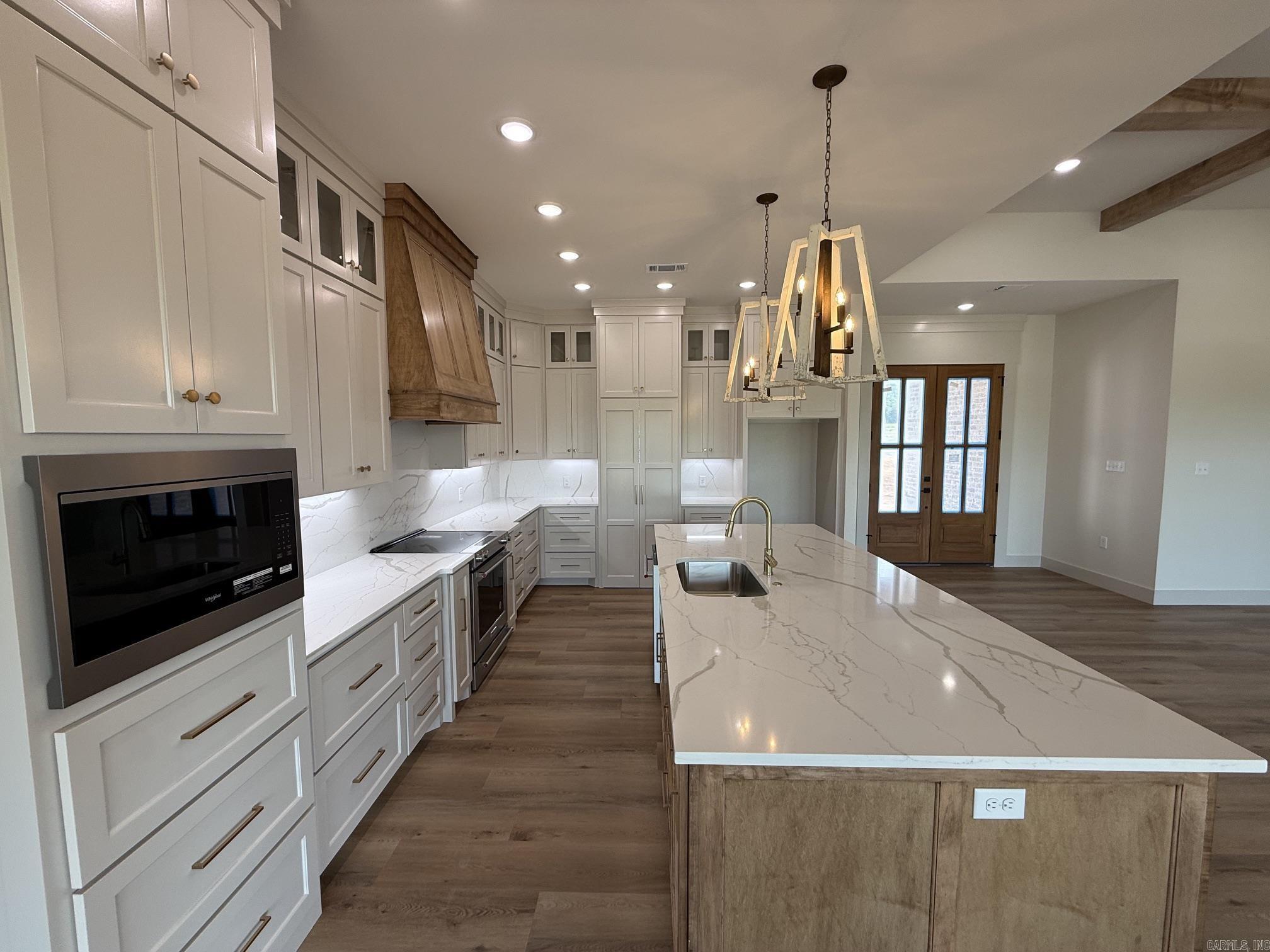 REPUBLICAN VALLEY ESTATES - Residential