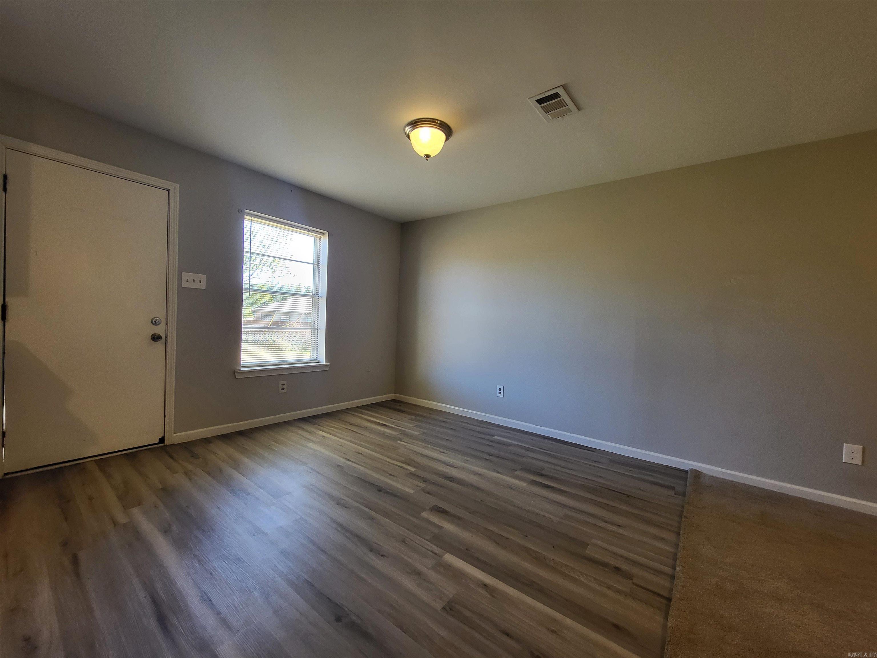 HERITAGE PARK - Residential