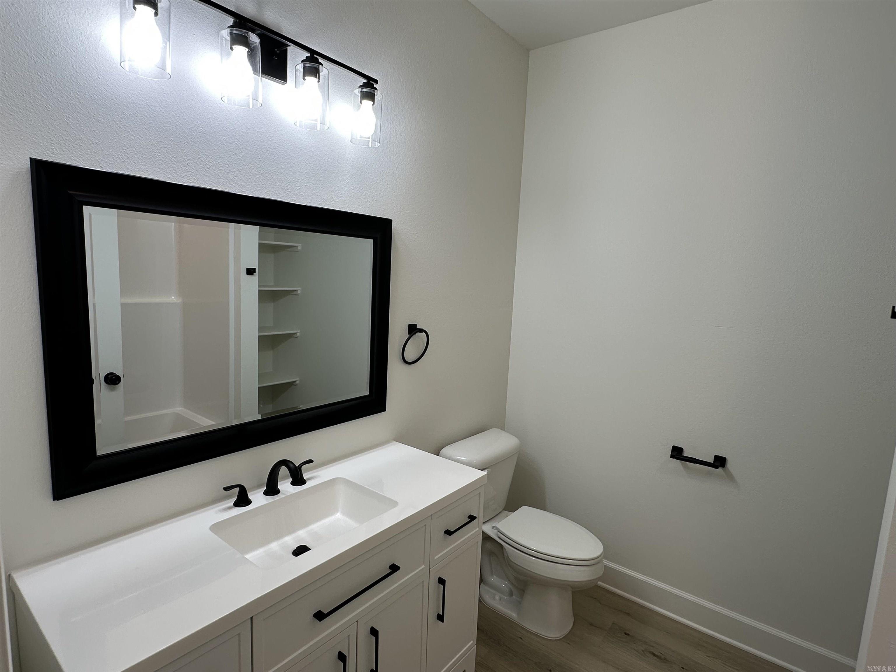 Hicks Interurban - Residential Lease