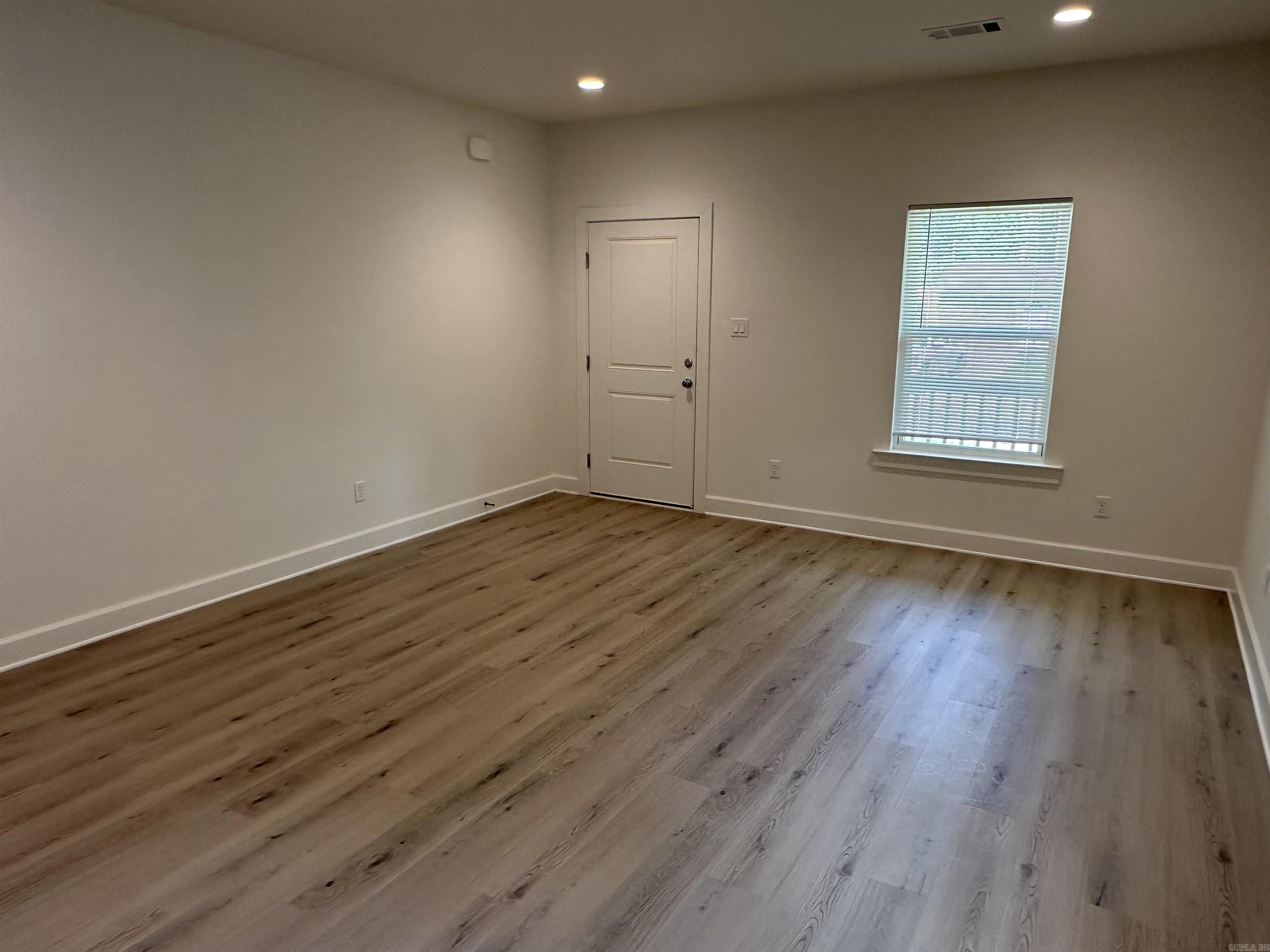 Hicks Interurban - Residential Lease