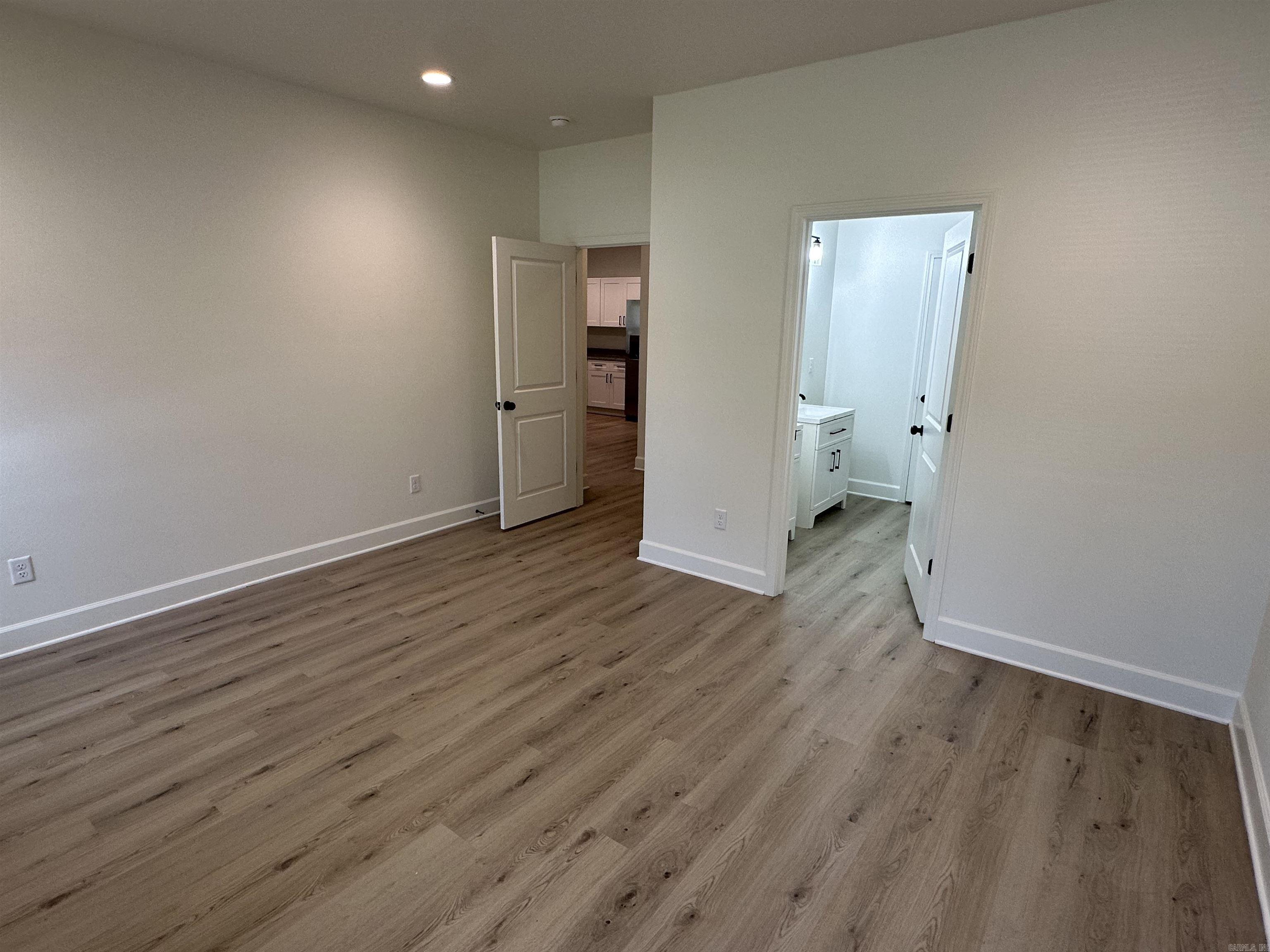 Hicks Interurban - Residential Lease