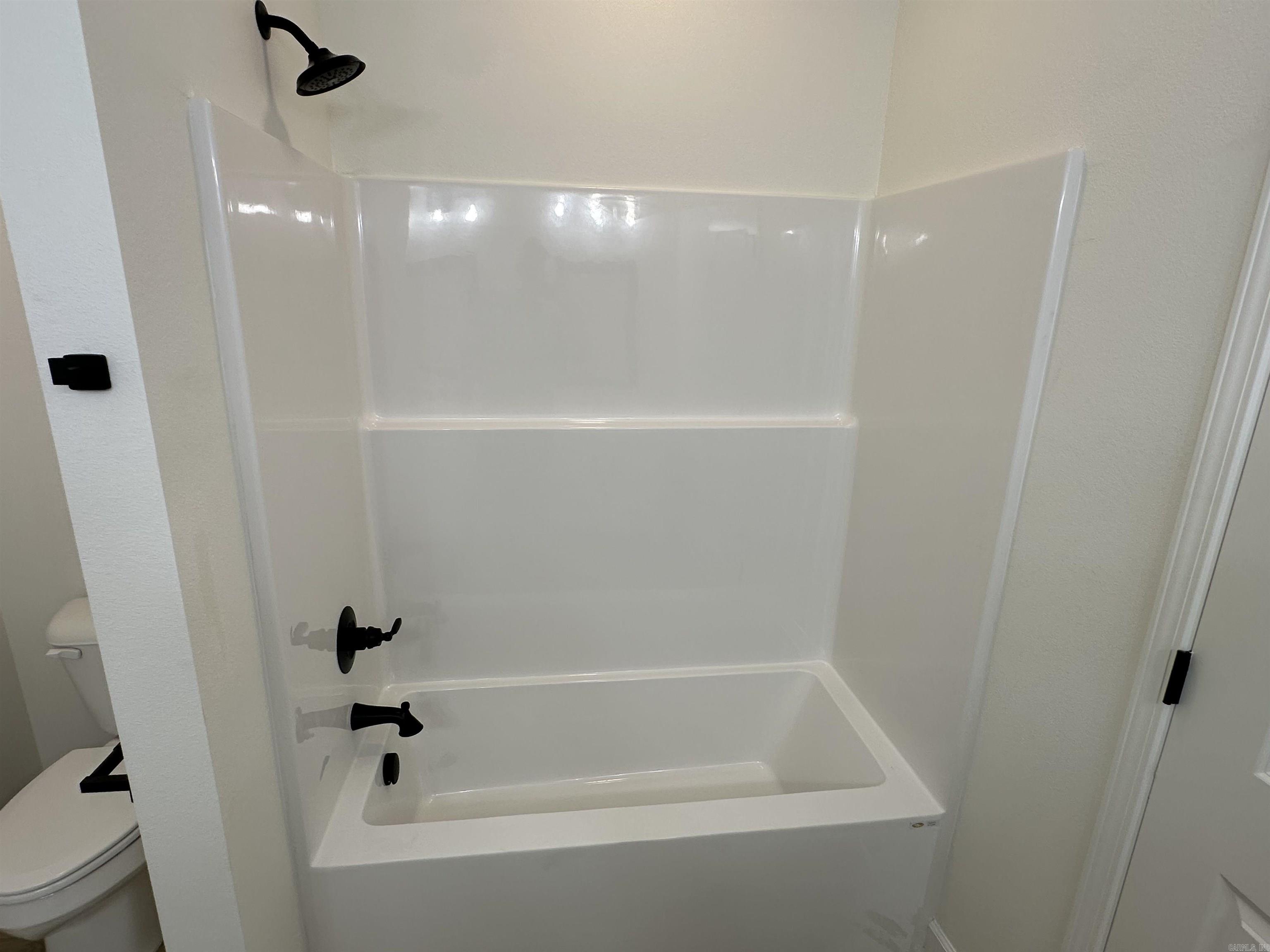 Hicks Interurban - Residential Lease