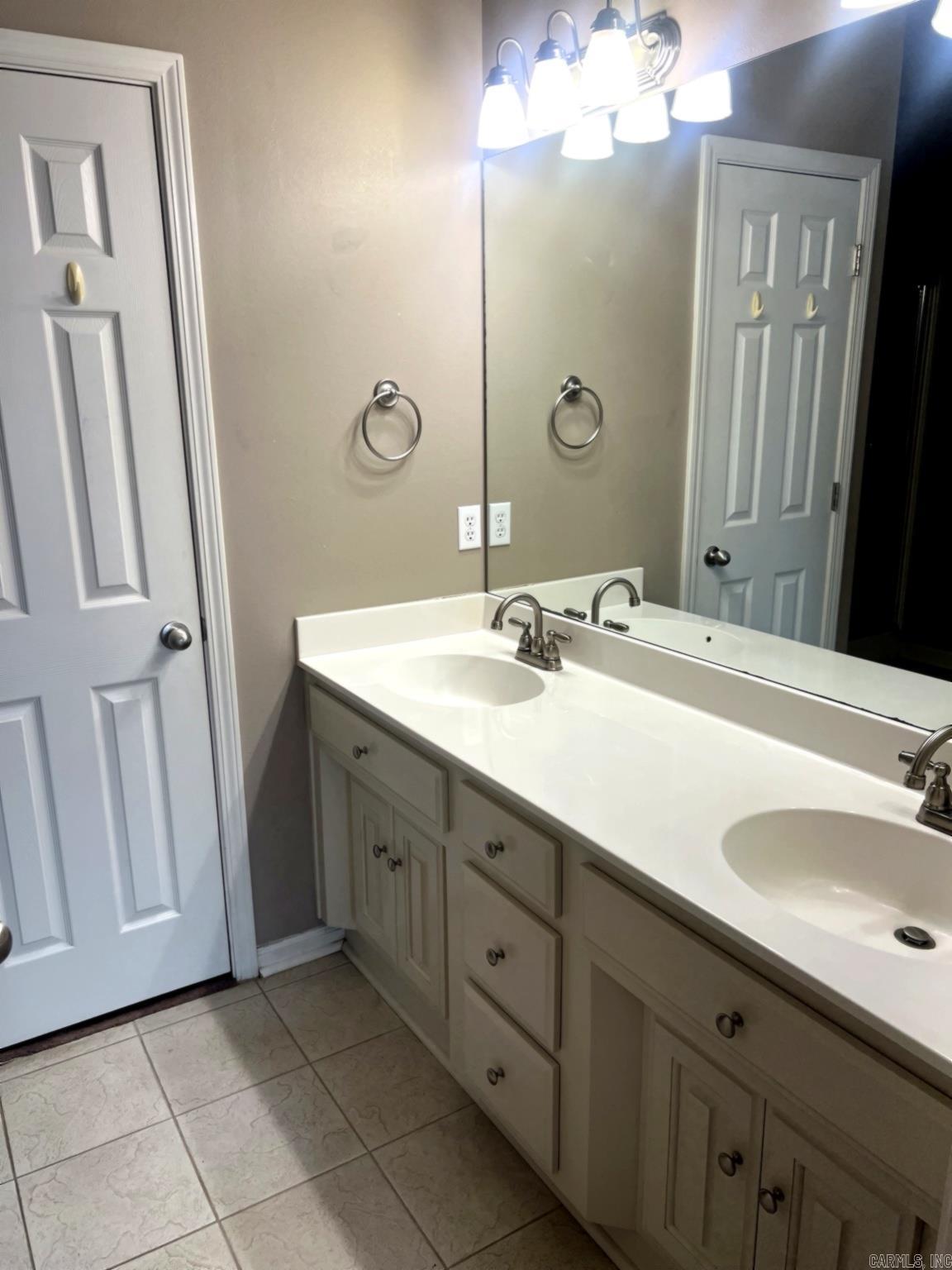 Saddlebrook - Residential