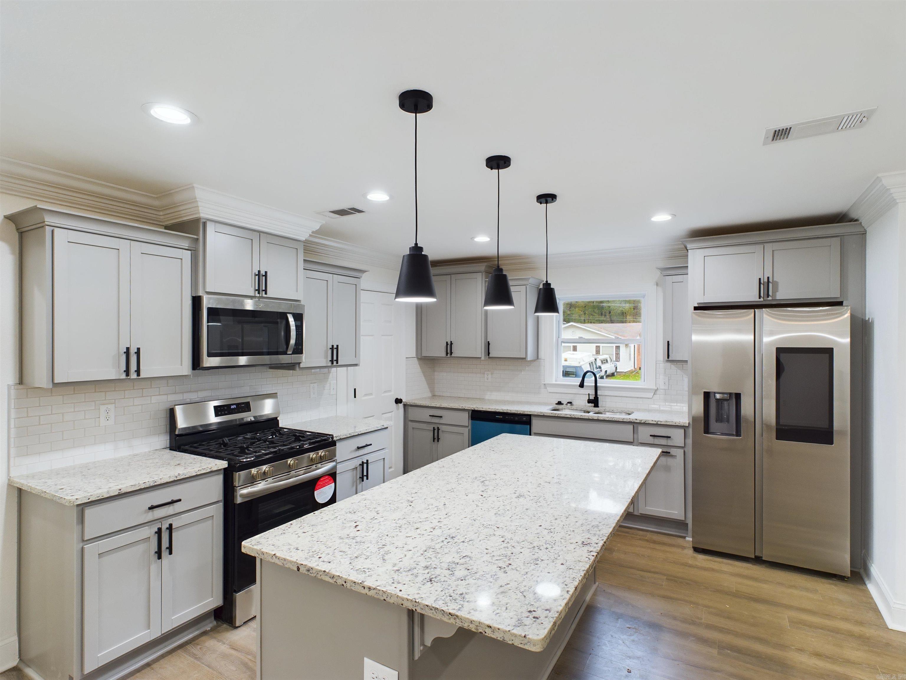 MCDANIEL - Residential