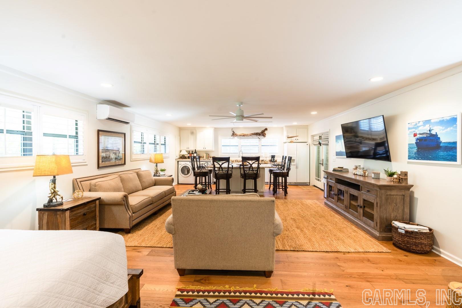 Eden Isle-Country Club - Residential