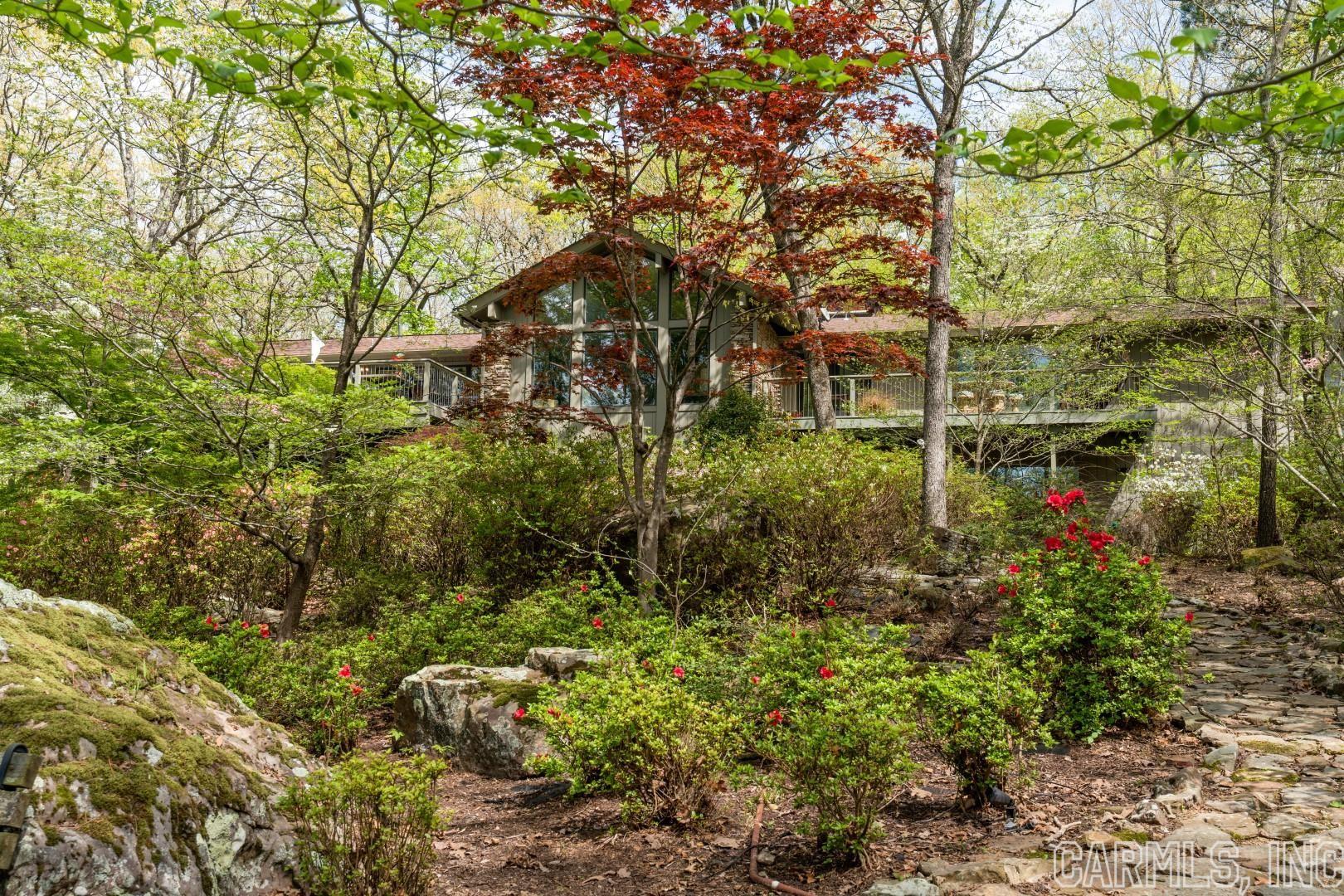 Eden Isle-Country Club - Residential