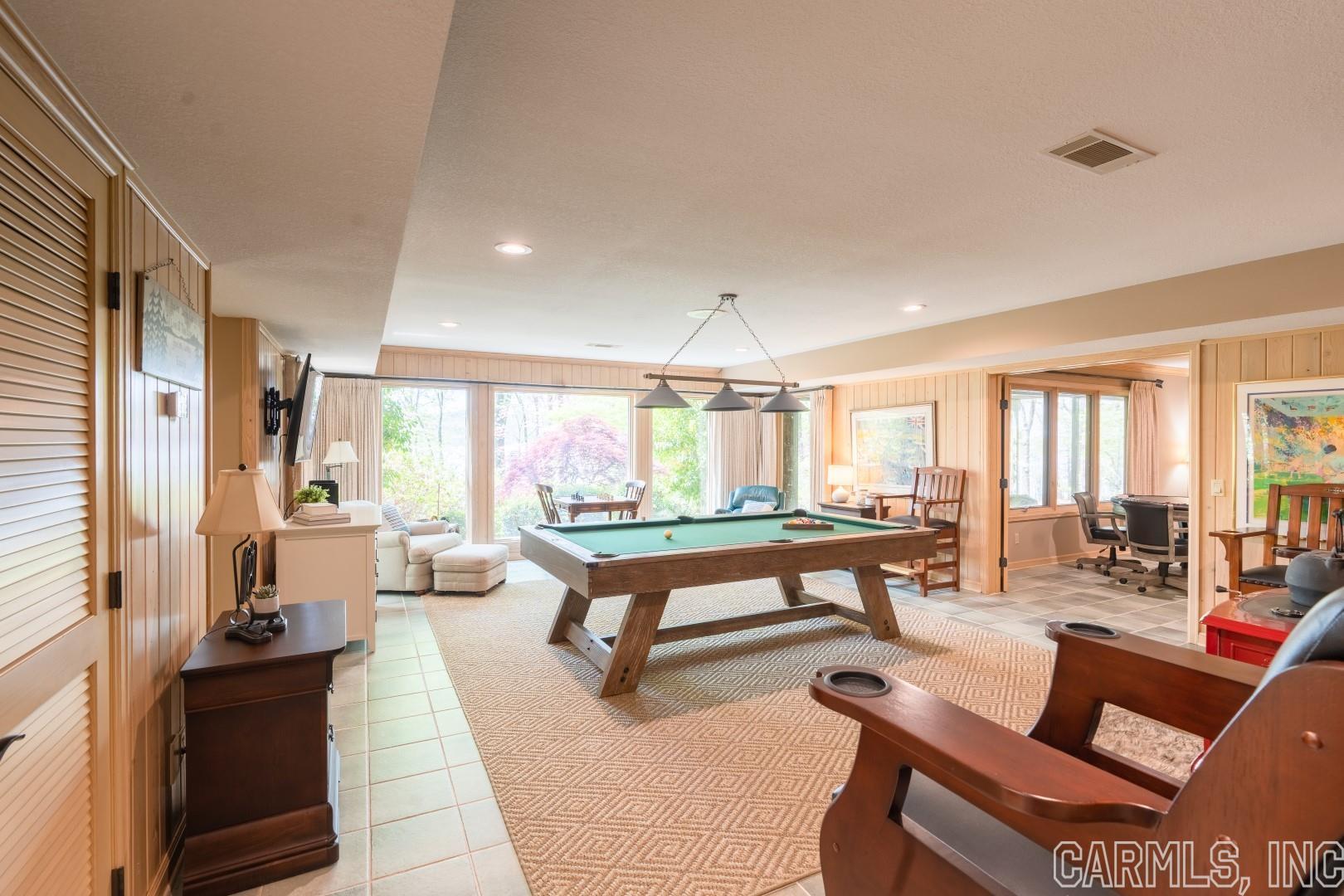 Eden Isle-Country Club - Residential