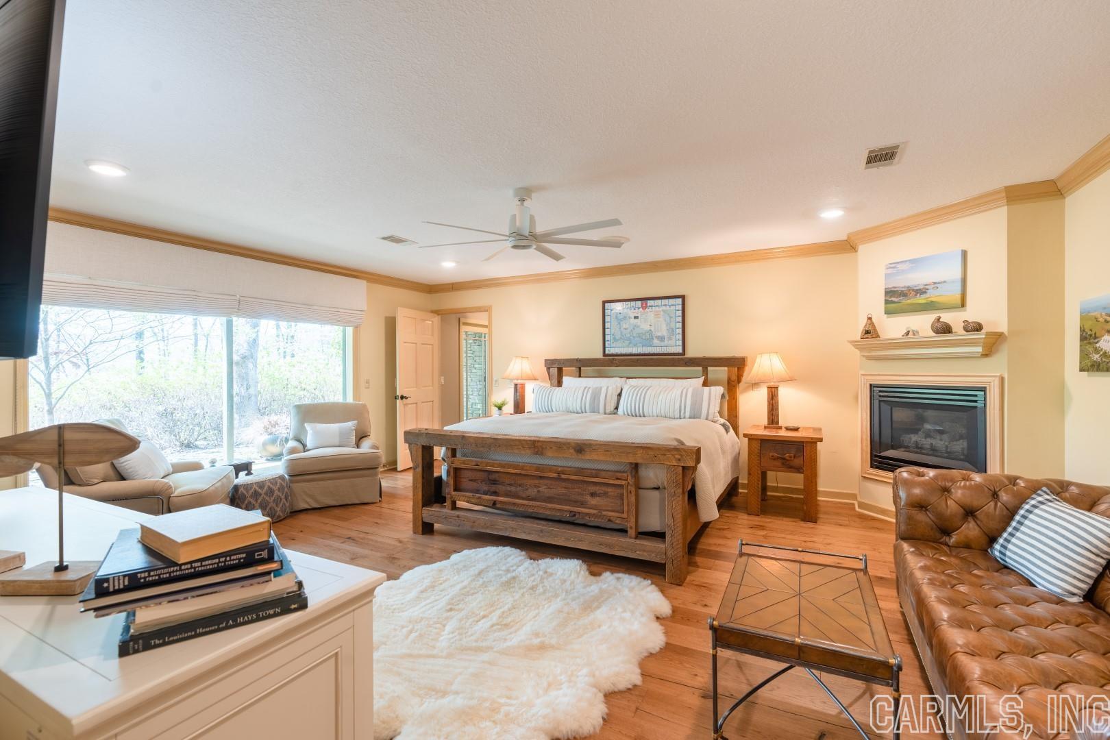 Eden Isle-Country Club - Residential