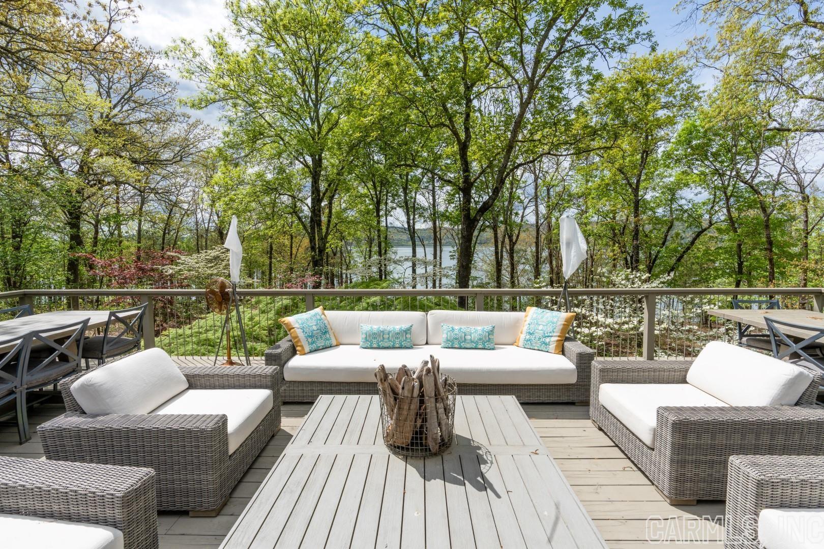 Eden Isle-Country Club - Residential