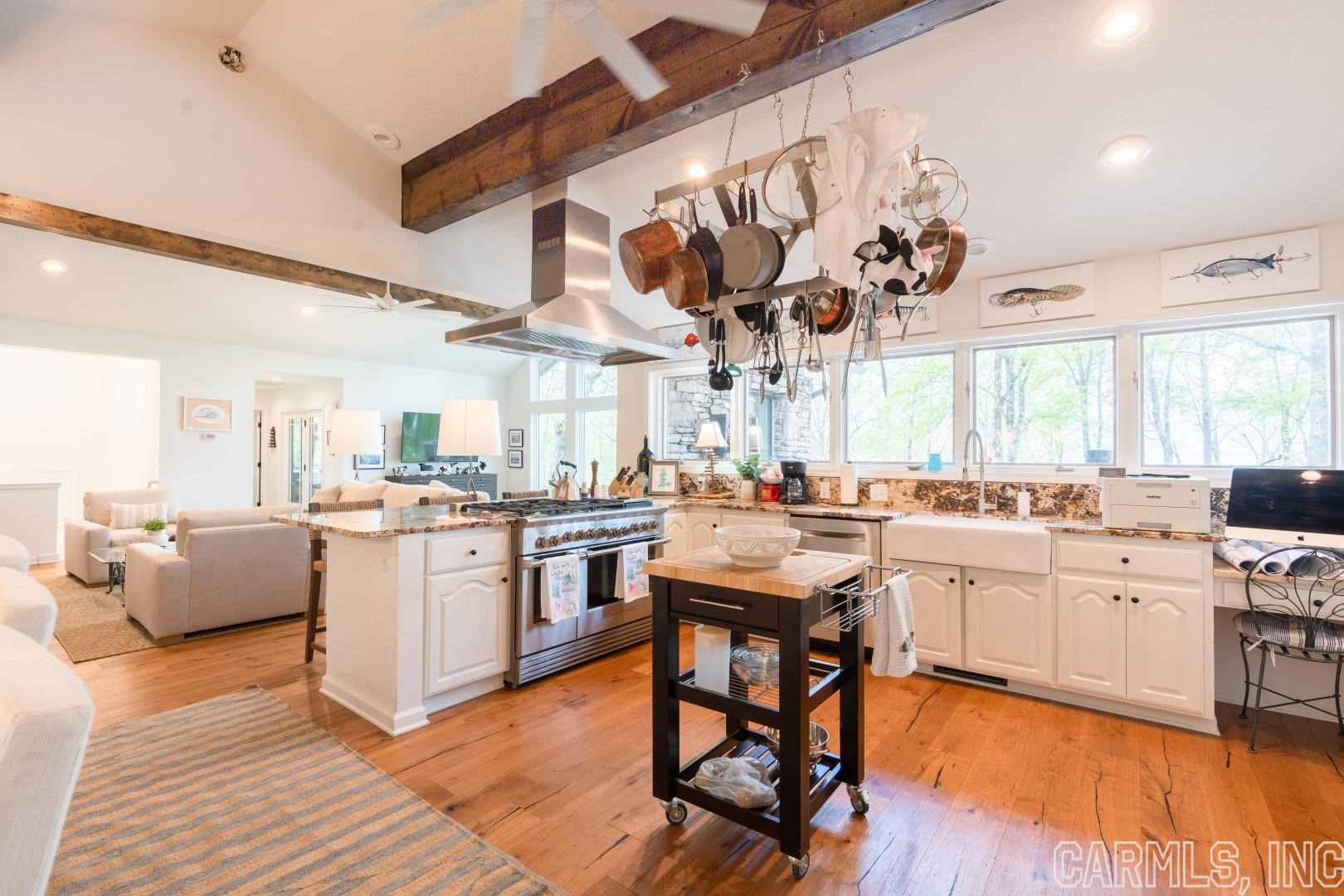 Eden Isle-Country Club - Residential