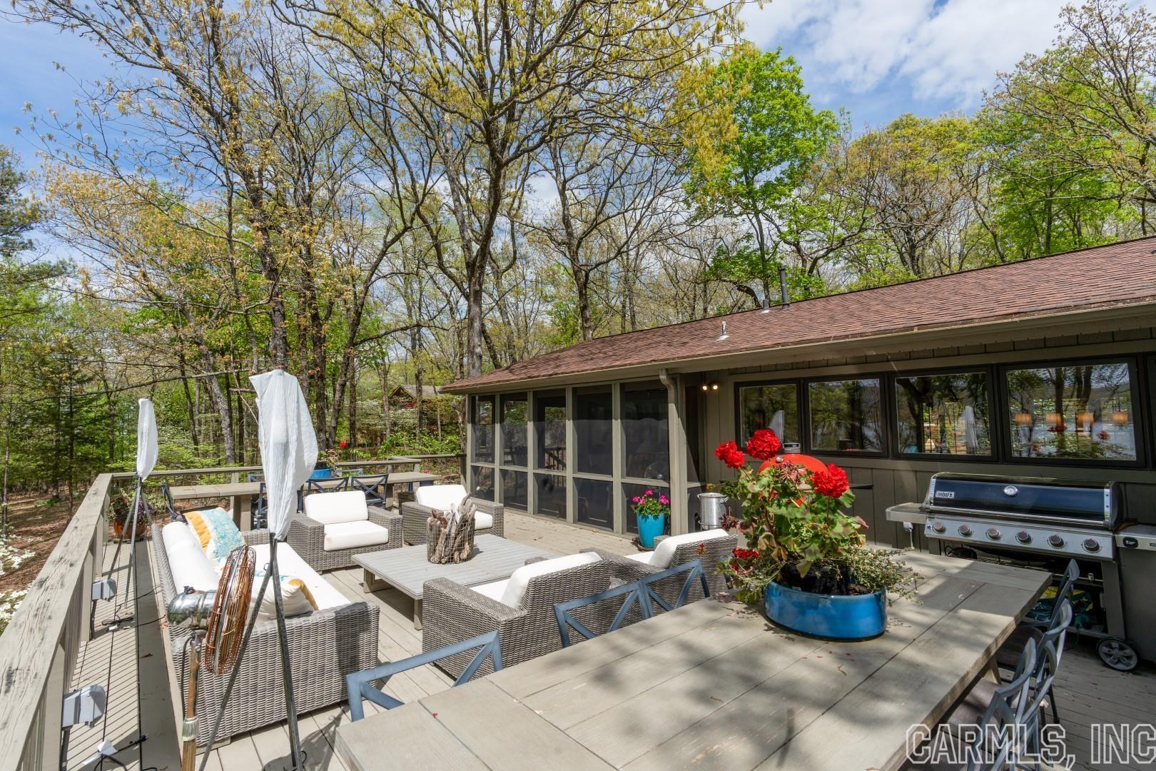 Eden Isle-Country Club - Residential