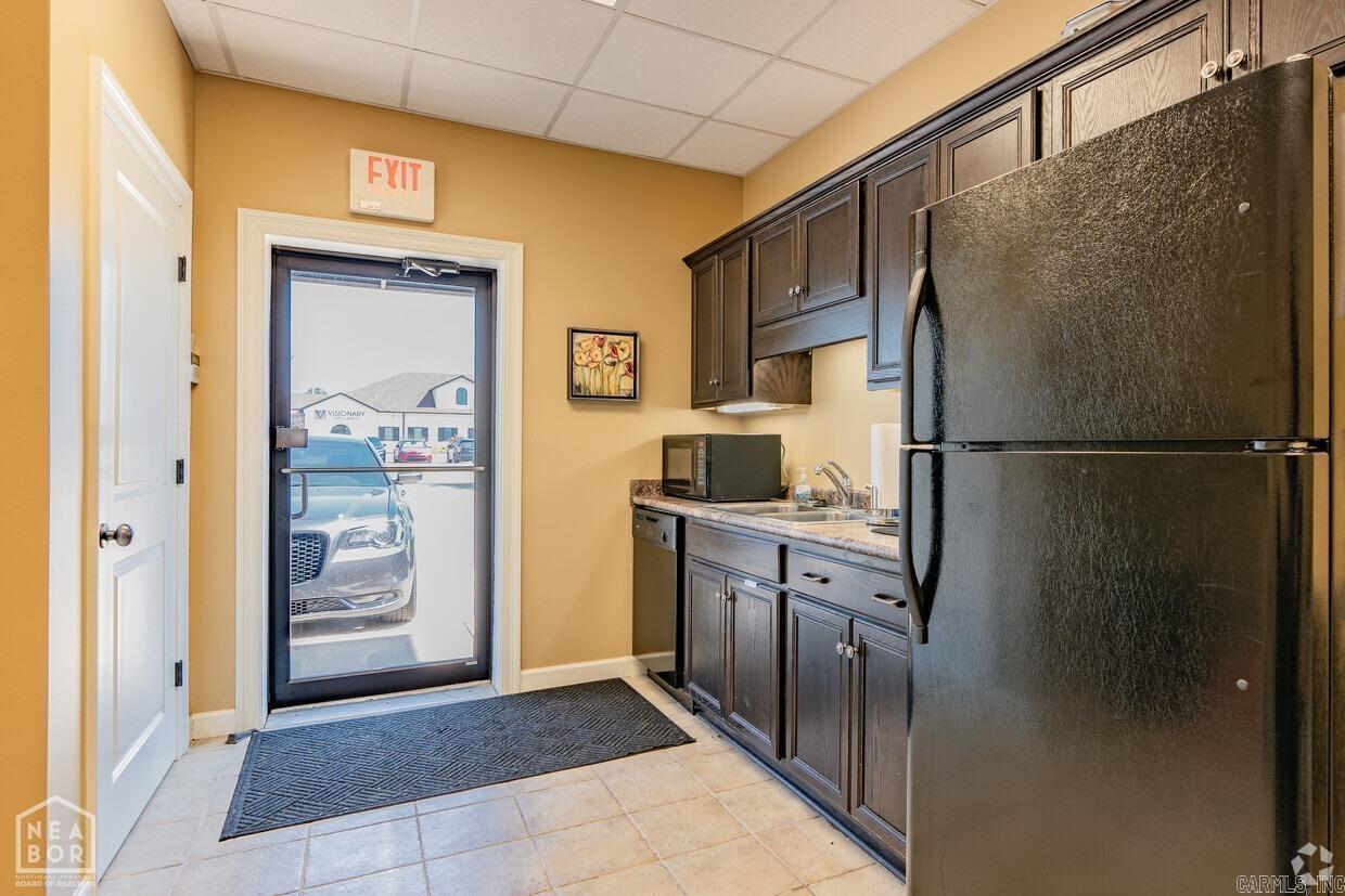 Metes & Bounds - Commercial Sale