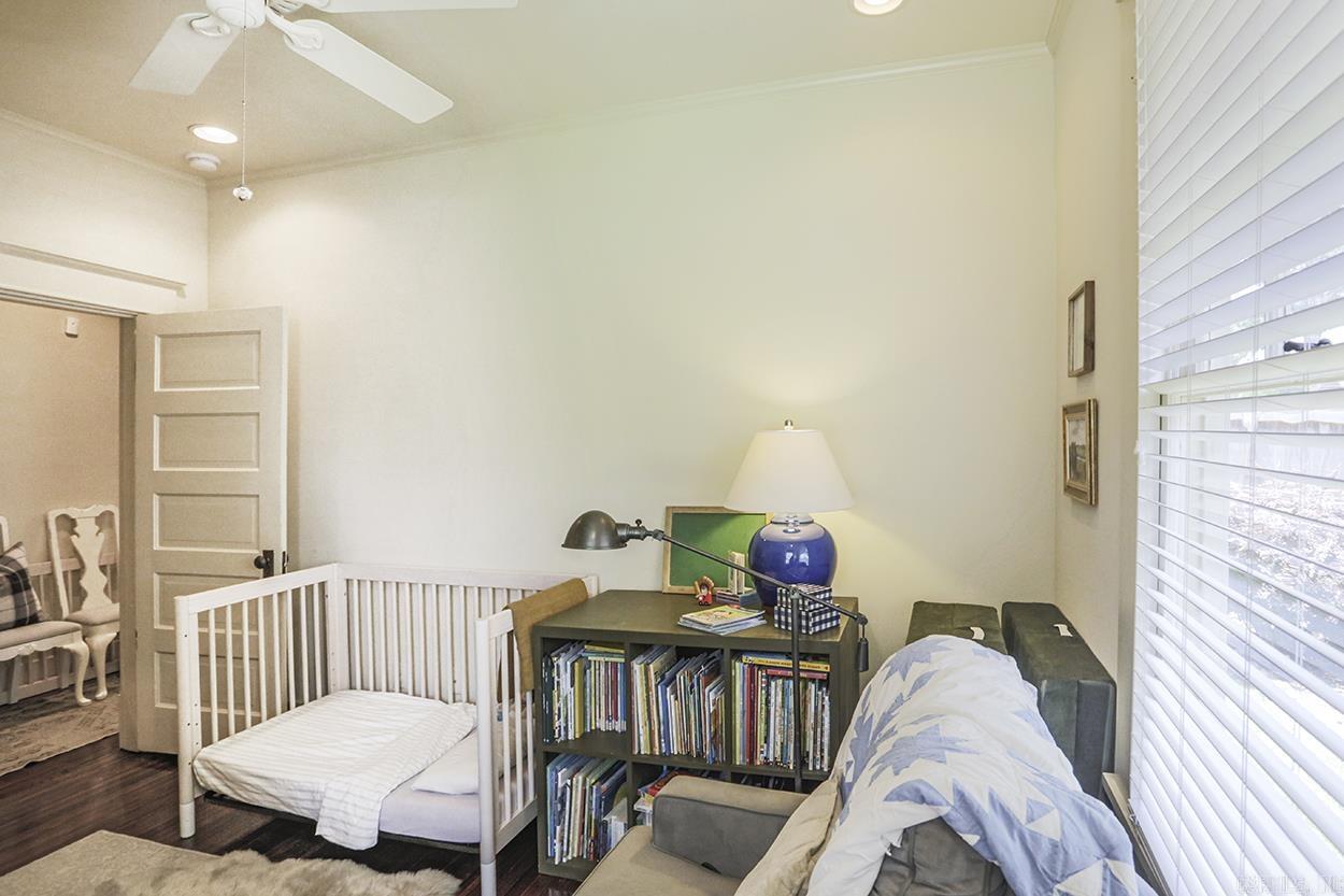 PULASKI HEIGHTS - Residential