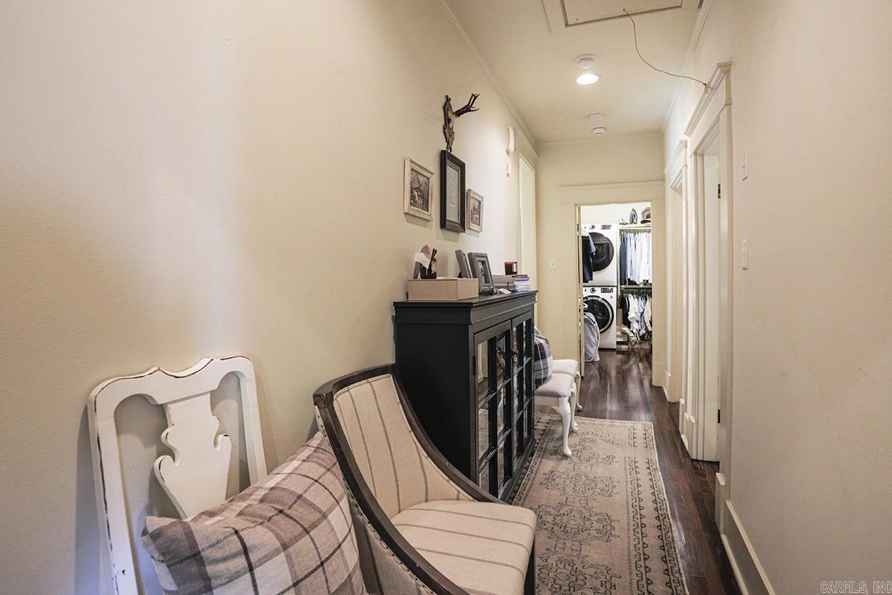 PULASKI HEIGHTS - Residential