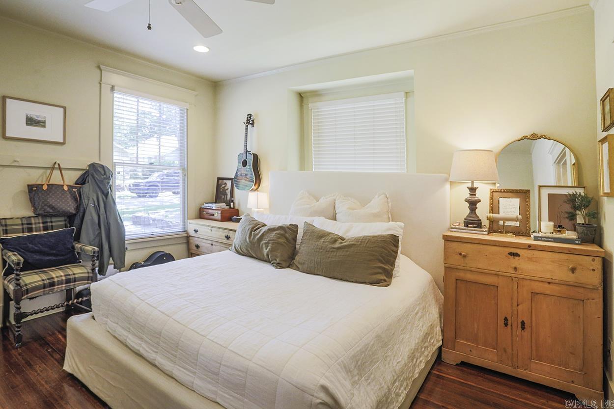 PULASKI HEIGHTS - Residential