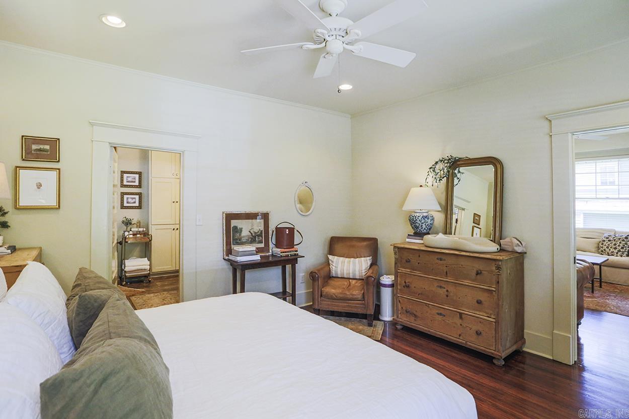 PULASKI HEIGHTS - Residential