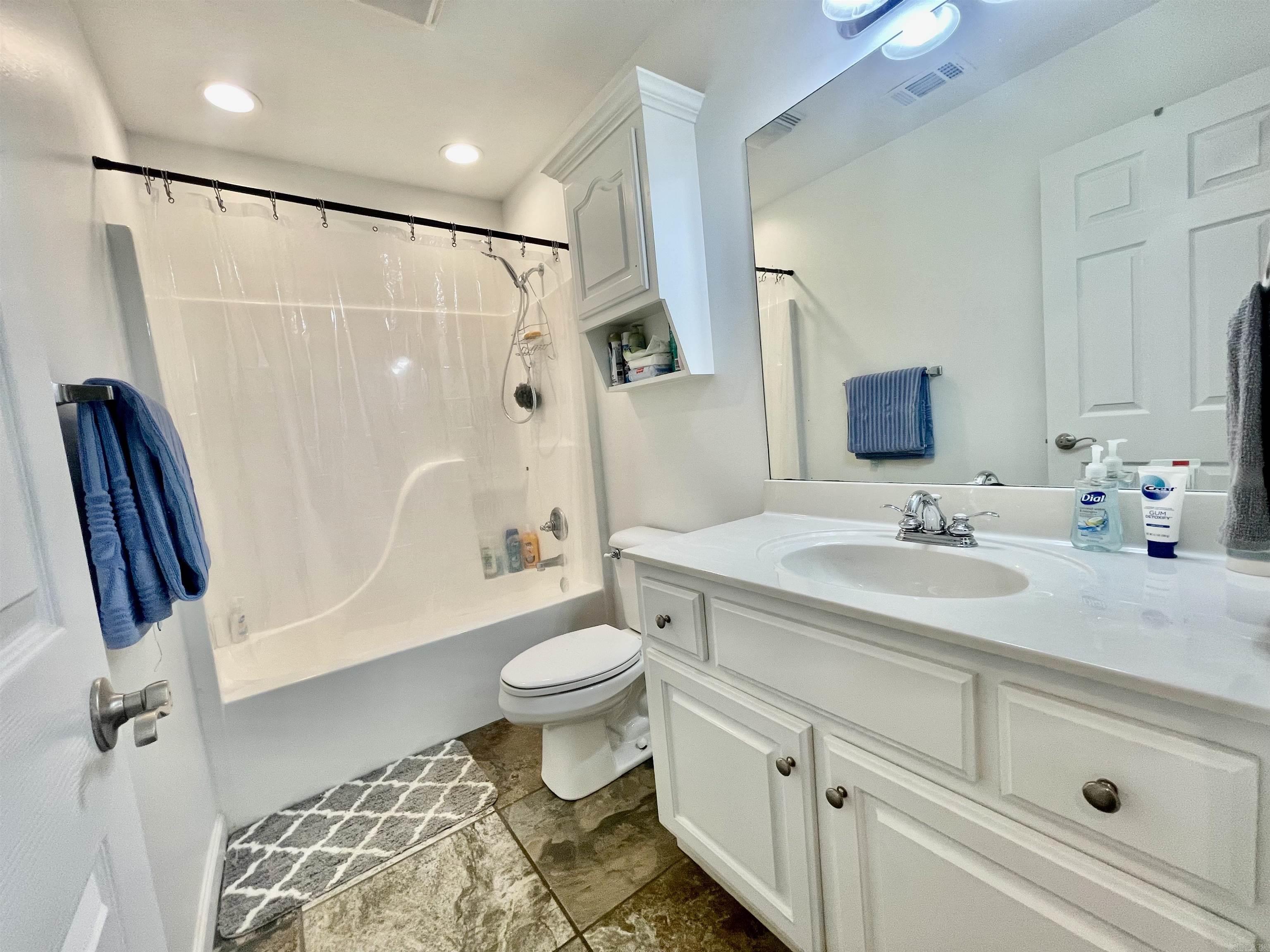 NORTH RIDGE ADDN - Residential