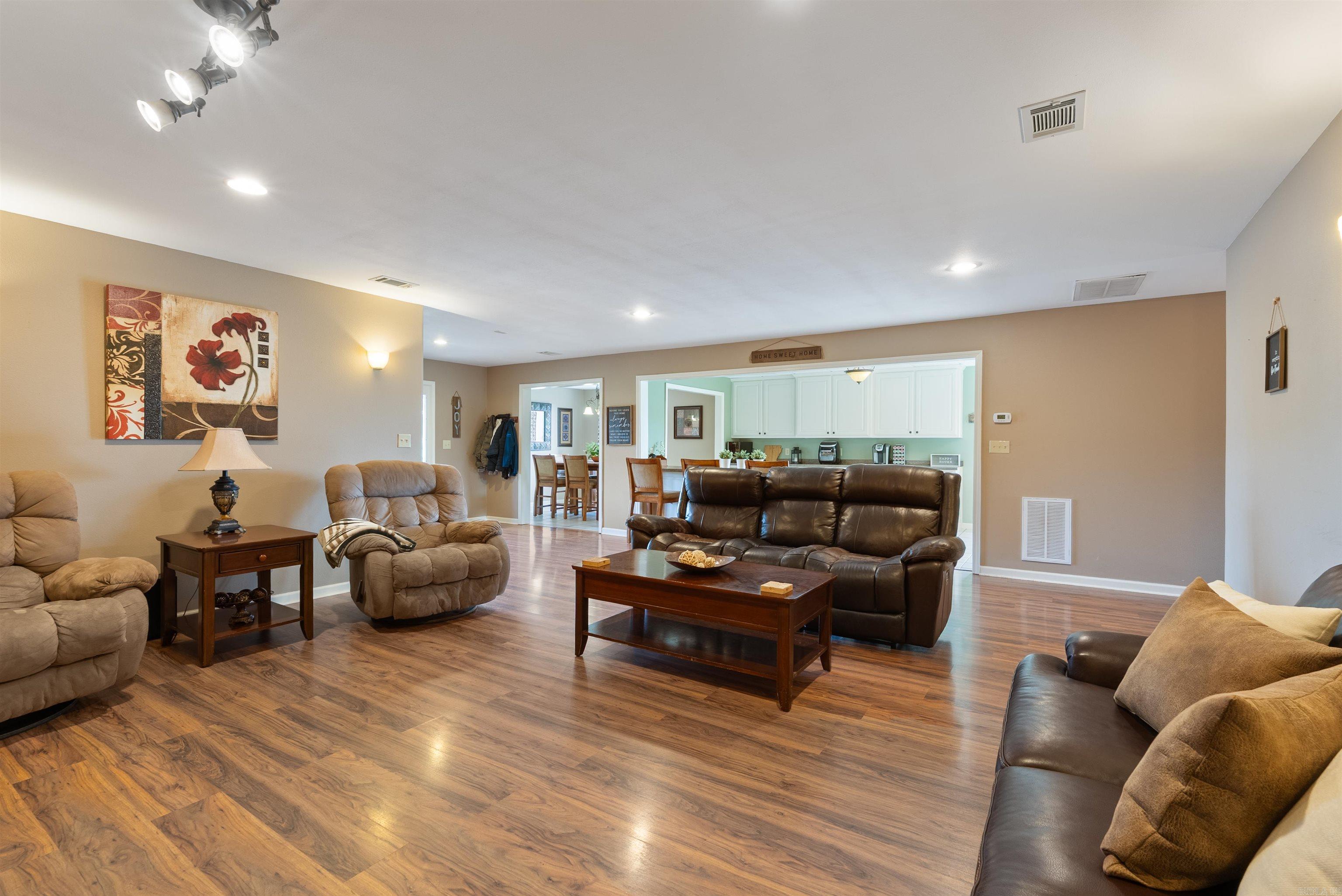 ARKA VALLEY AIR PA - Residential