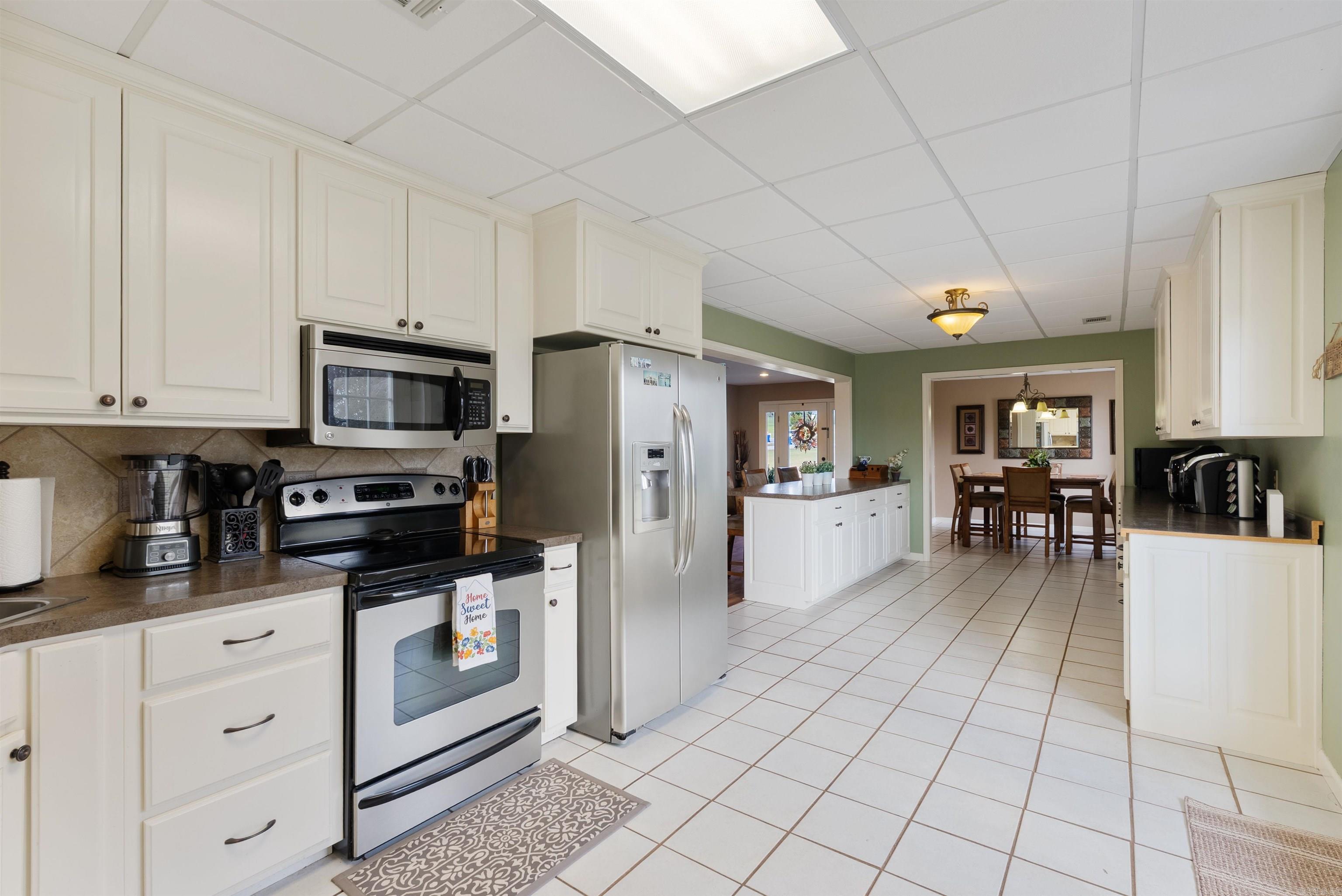 ARKA VALLEY AIR PA - Residential