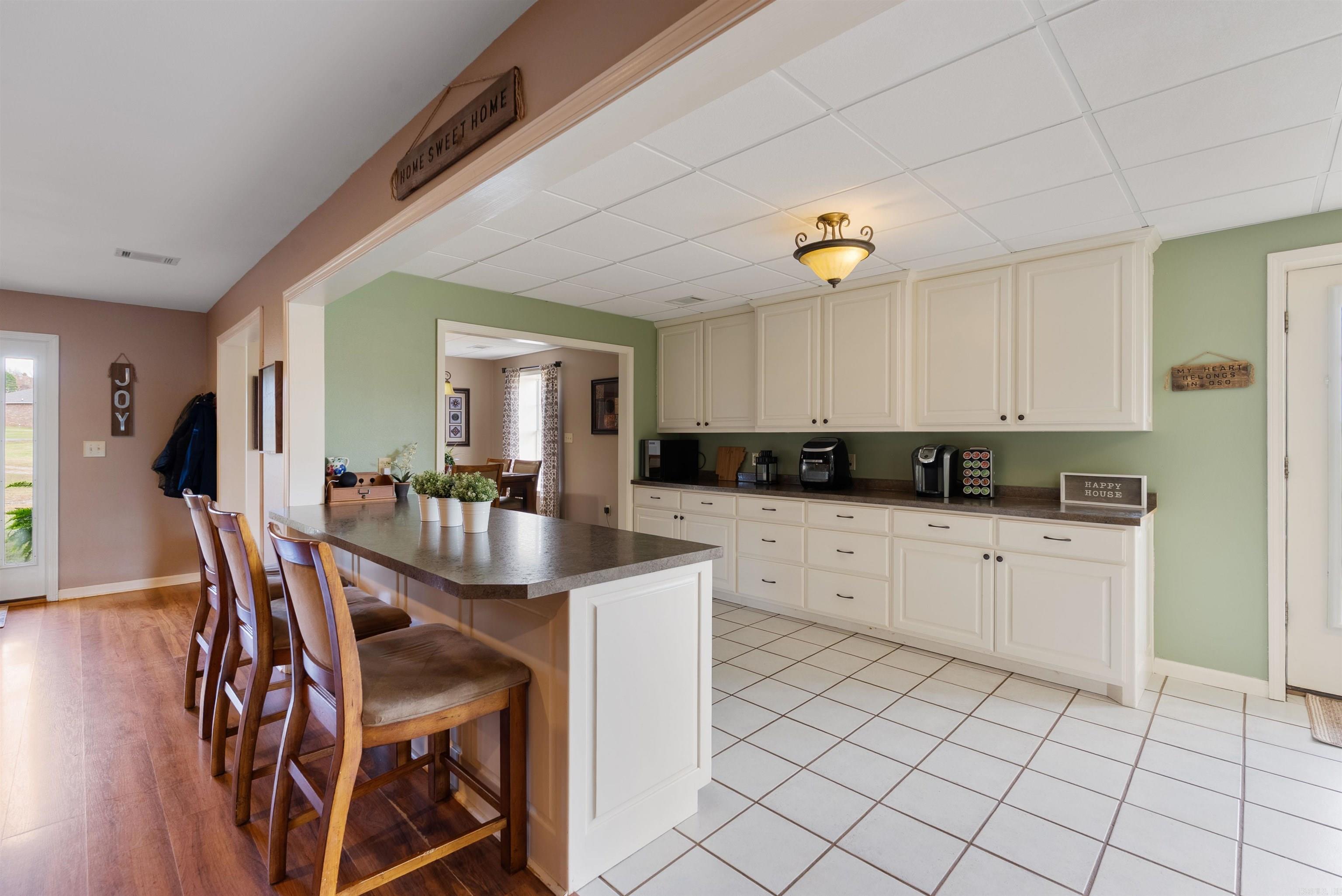 ARKA VALLEY AIR PA - Residential