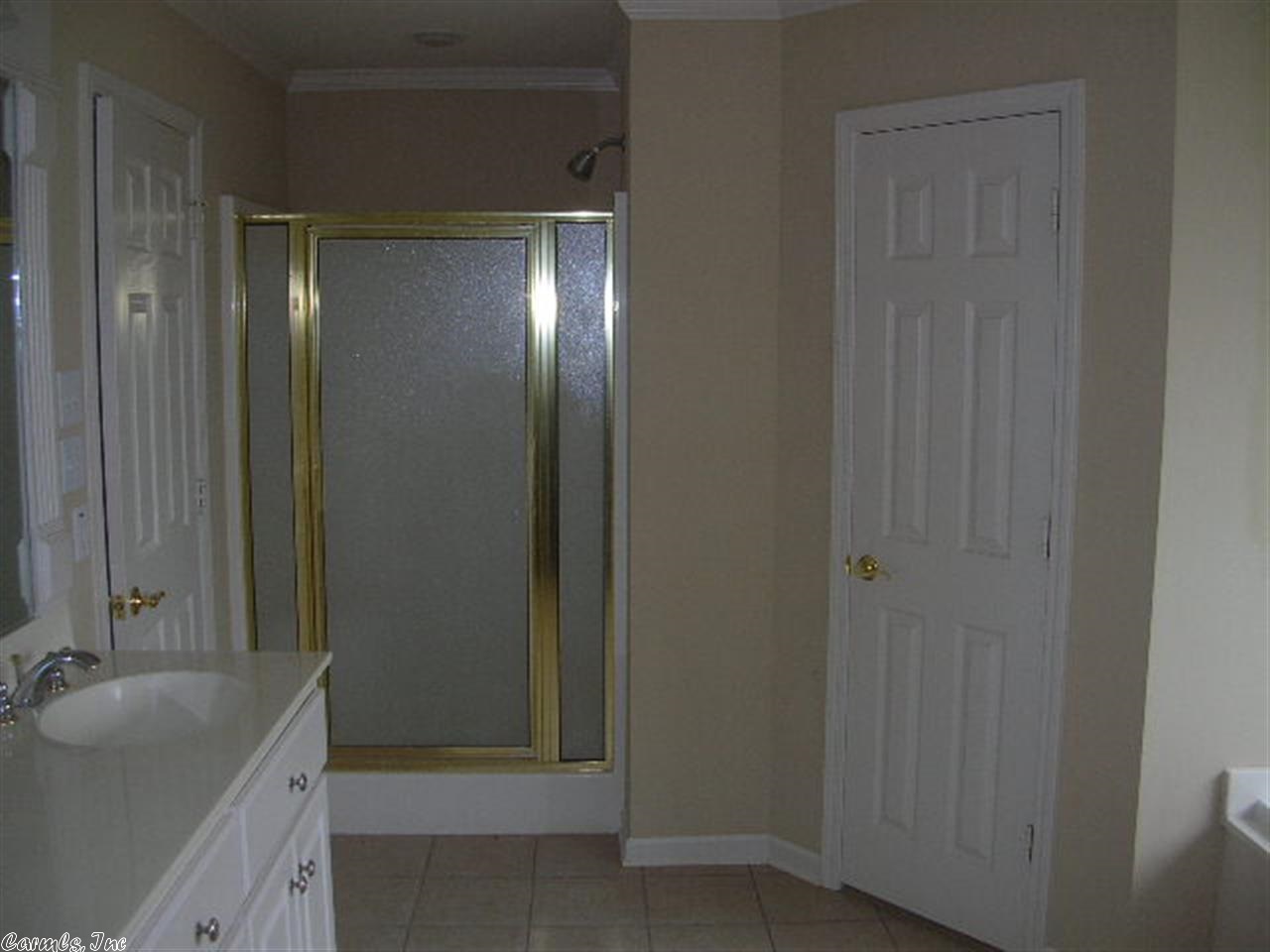 COUNTRY CLUB OF ARK THE - Residential