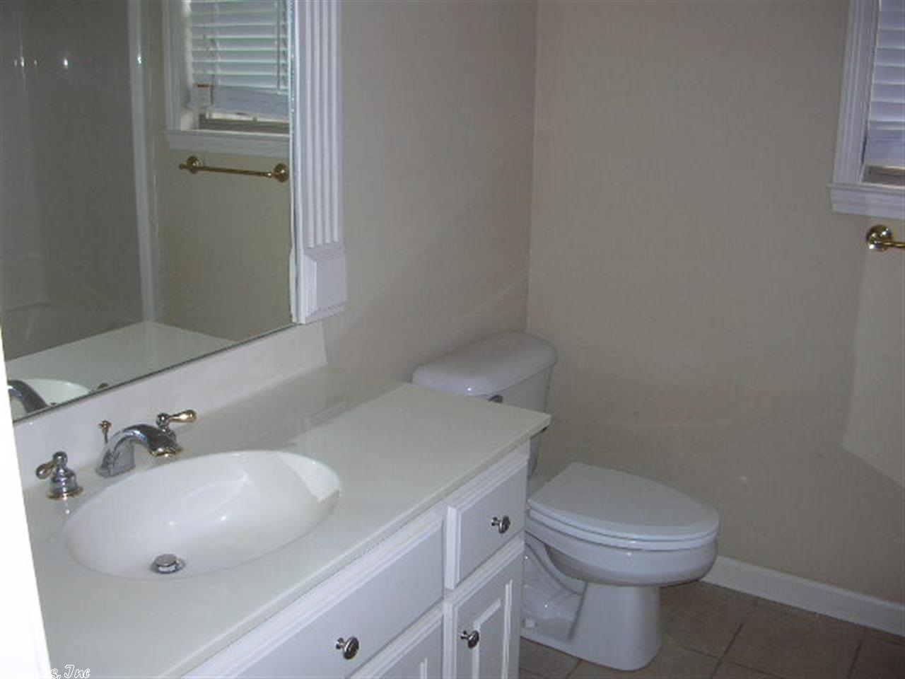 COUNTRY CLUB OF ARK THE - Residential