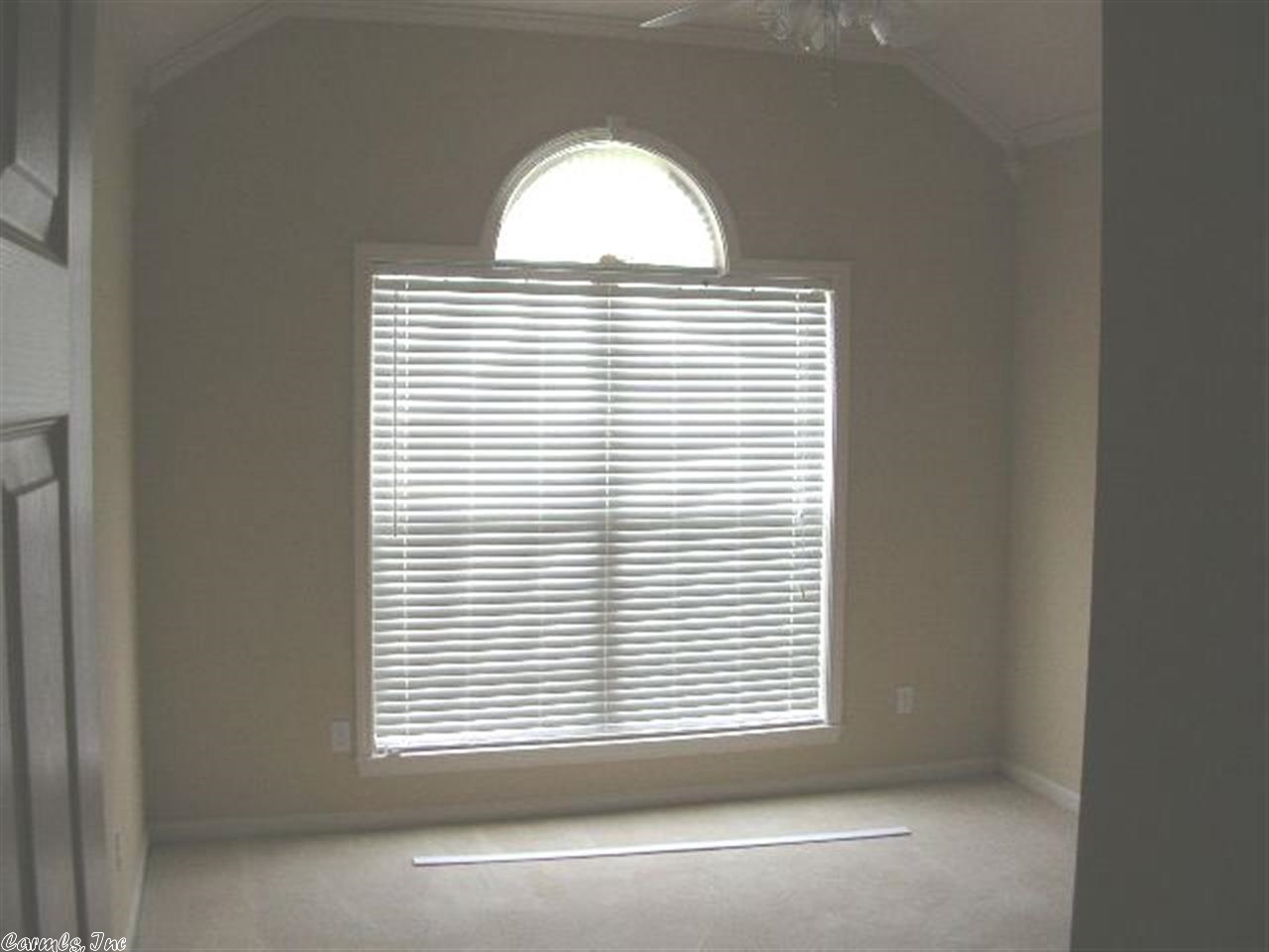 COUNTRY CLUB OF ARK THE - Residential