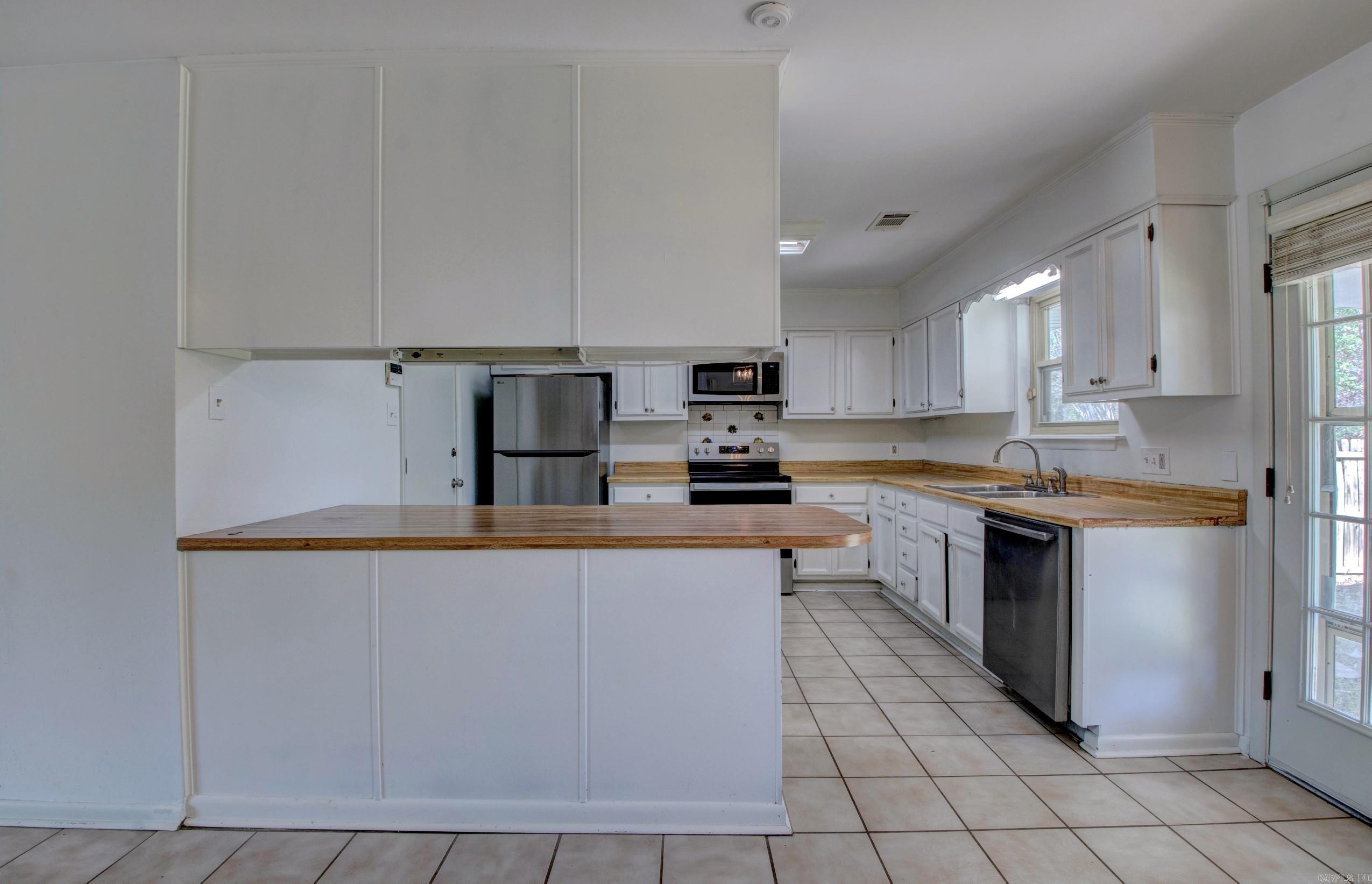 KINGSPARK TO COOK MTN VIL - Residential