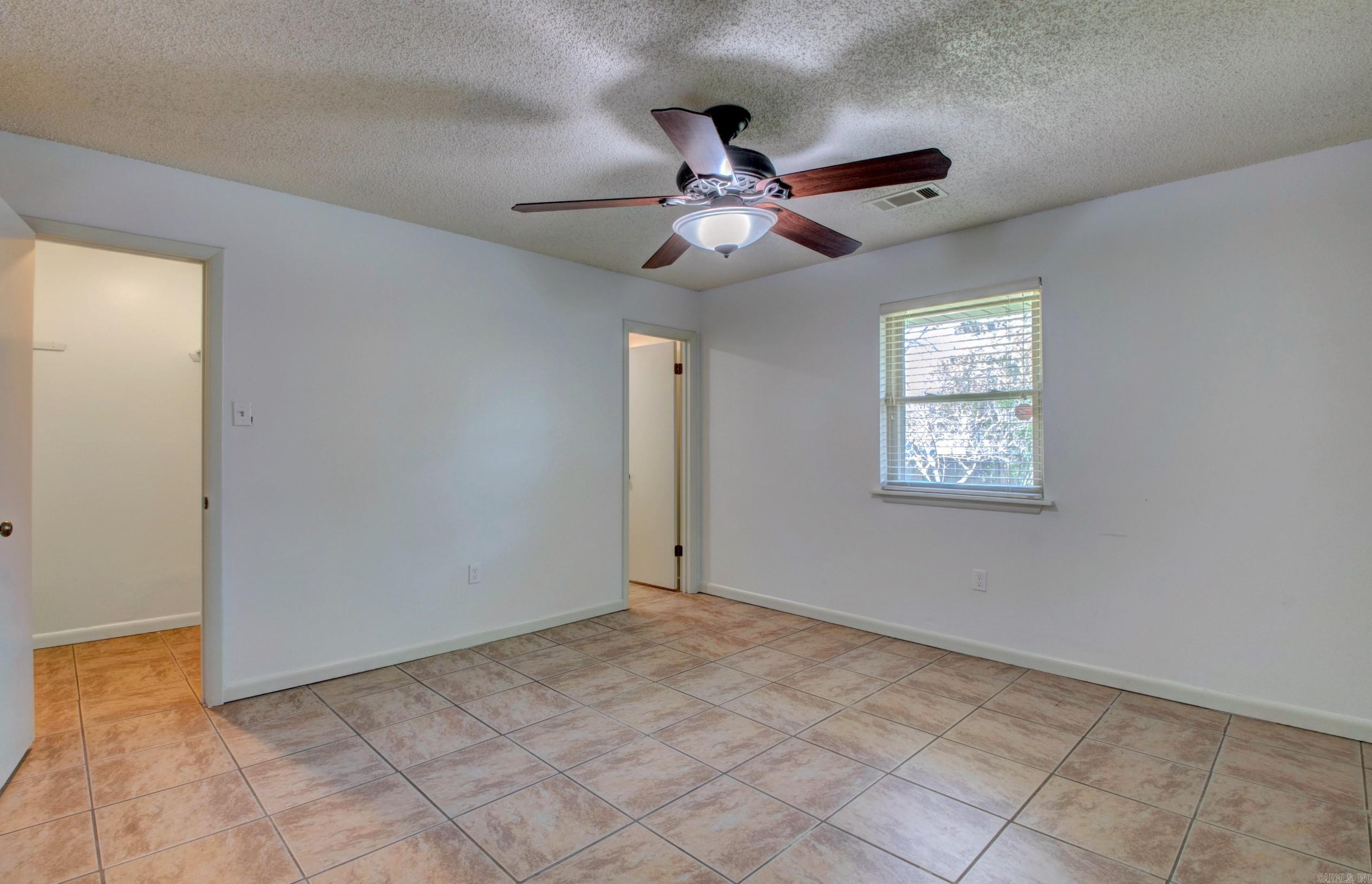 KINGSPARK TO COOK MTN VIL - Residential