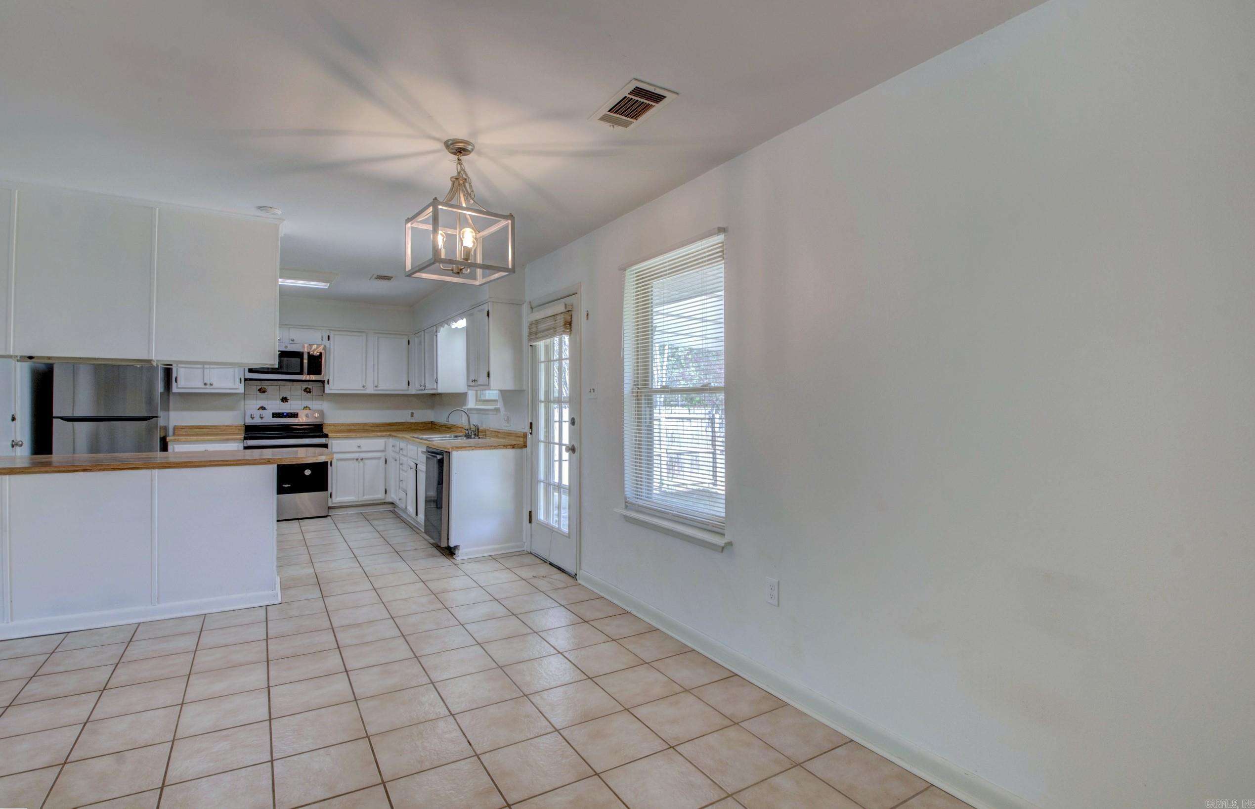 KINGSPARK TO COOK MTN VIL - Residential