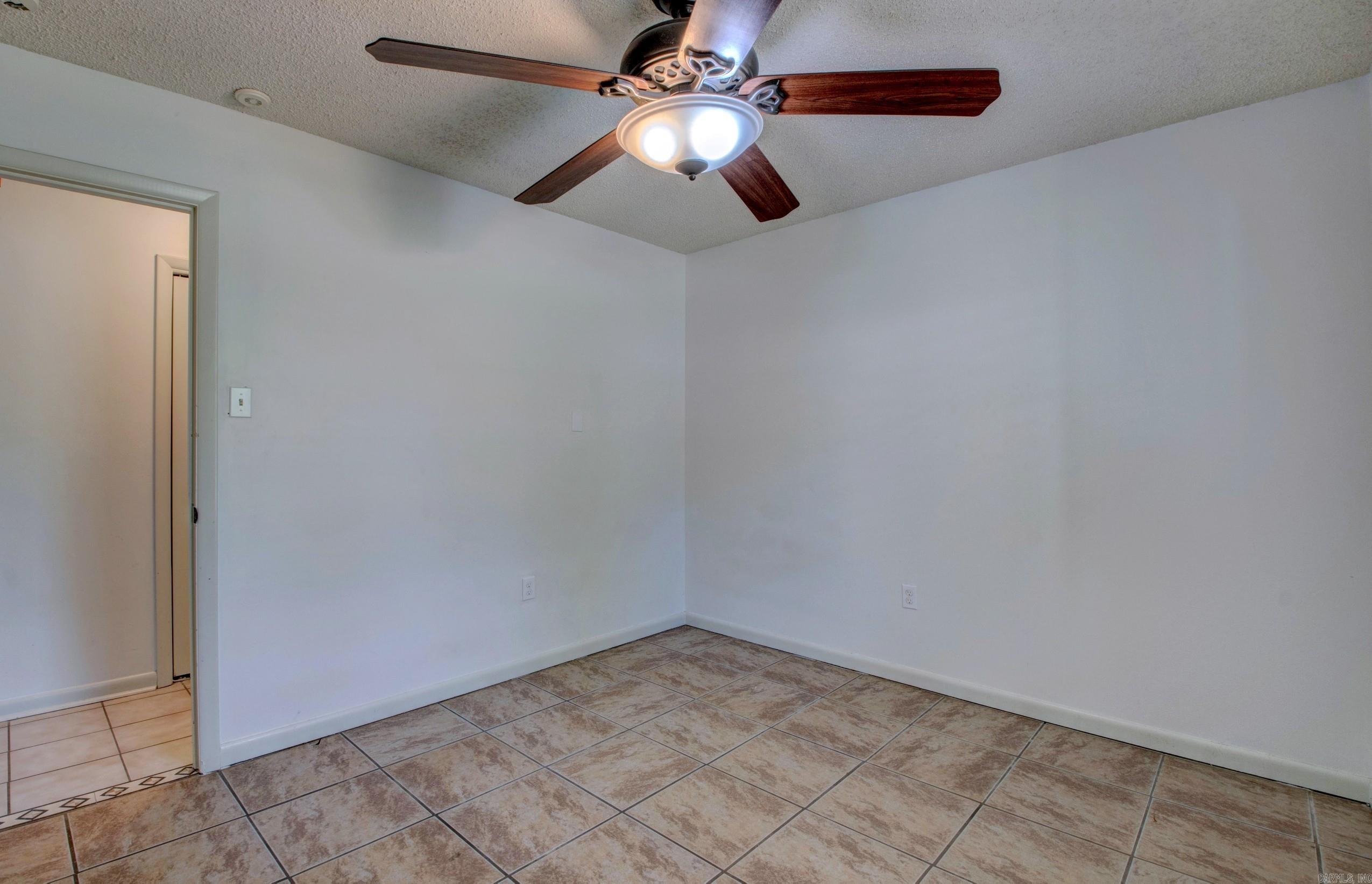 KINGSPARK TO COOK MTN VIL - Residential