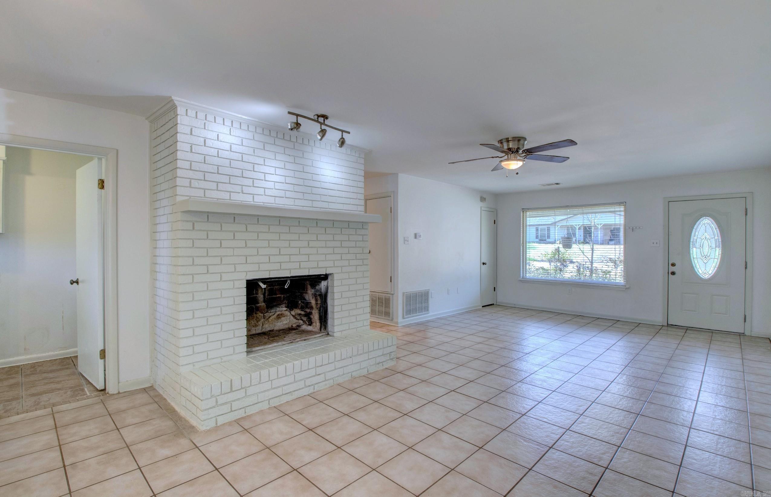 KINGSPARK TO COOK MTN VIL - Residential