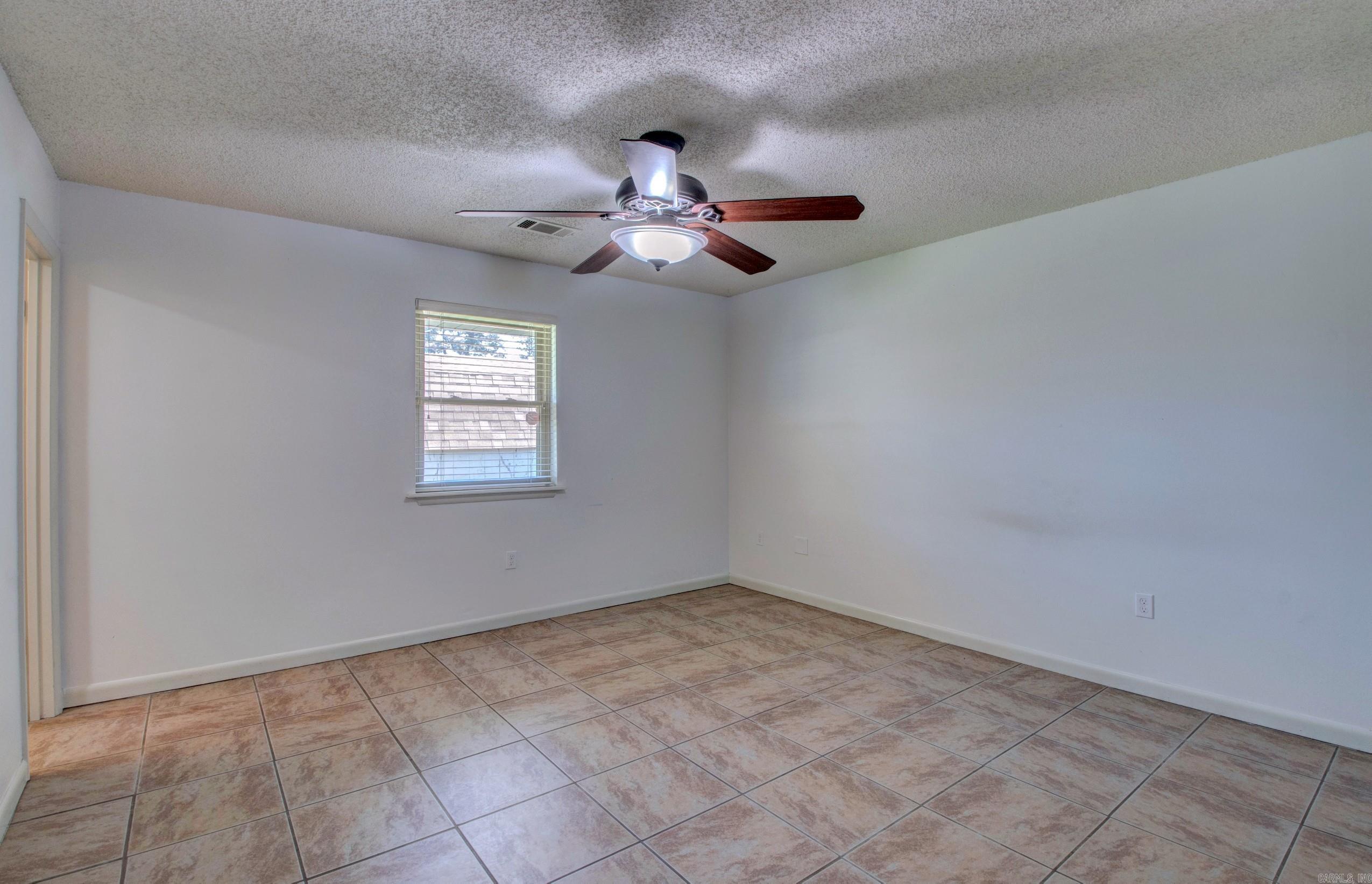 KINGSPARK TO COOK MTN VIL - Residential