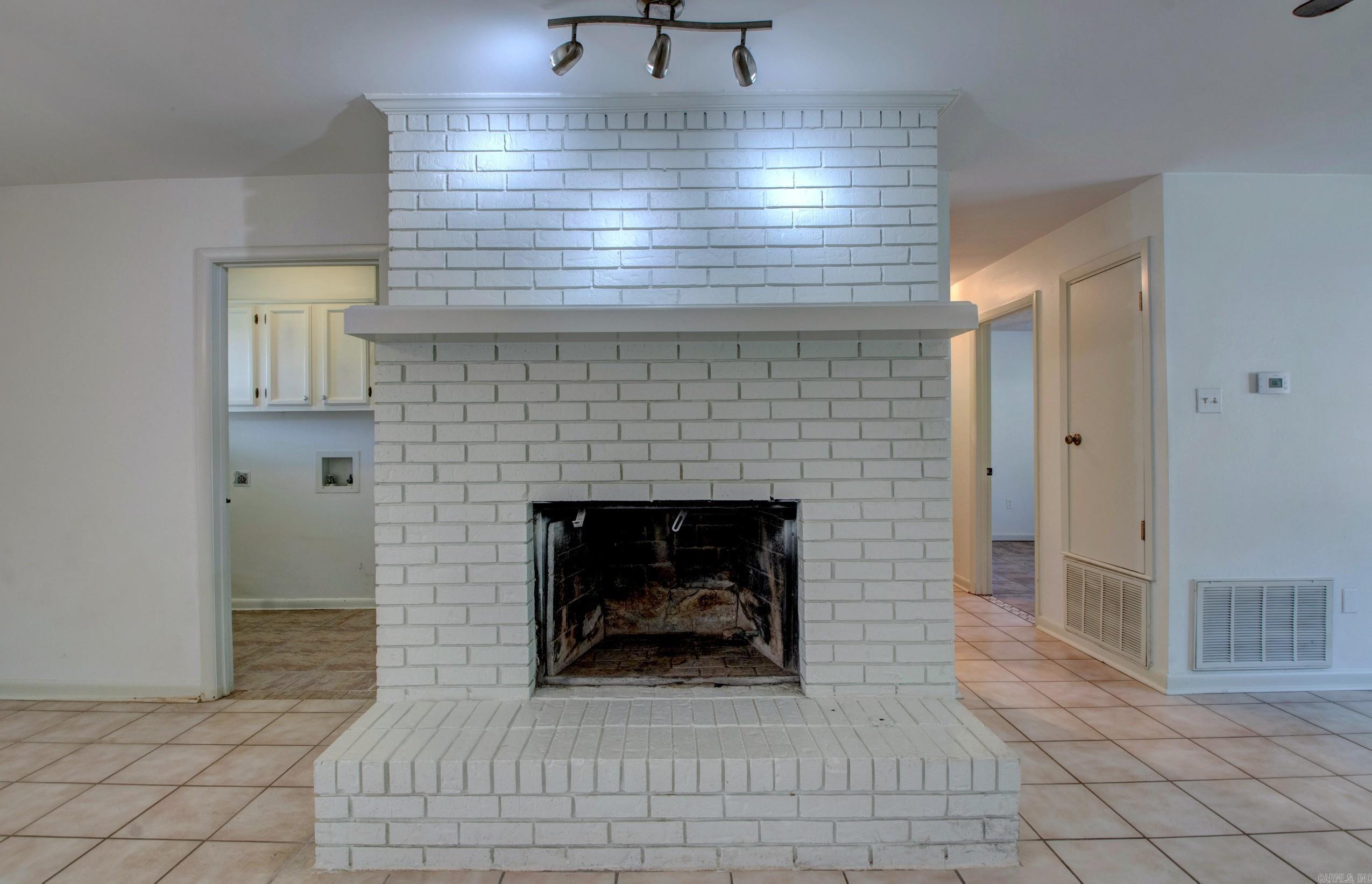 KINGSPARK TO COOK MTN VIL - Residential