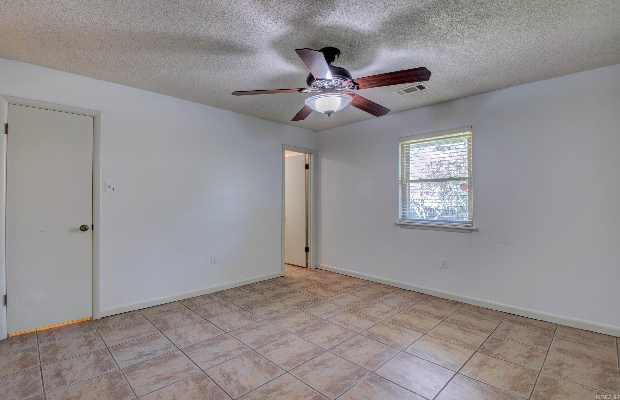 KINGSPARK TO COOK MTN VIL - Residential