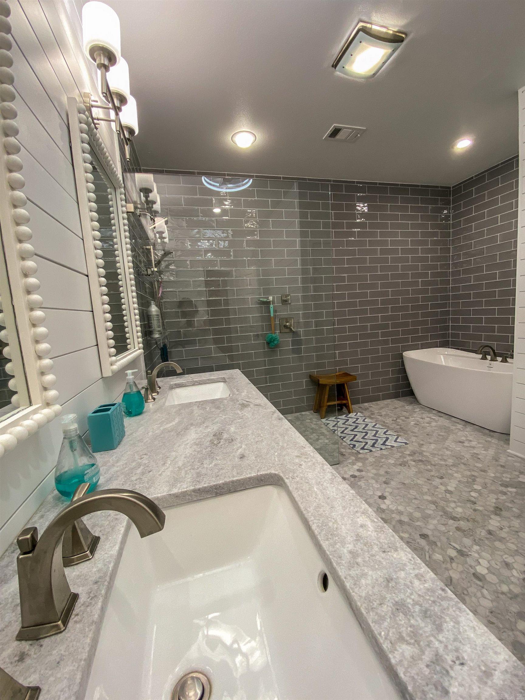 Serenity Place - Residential