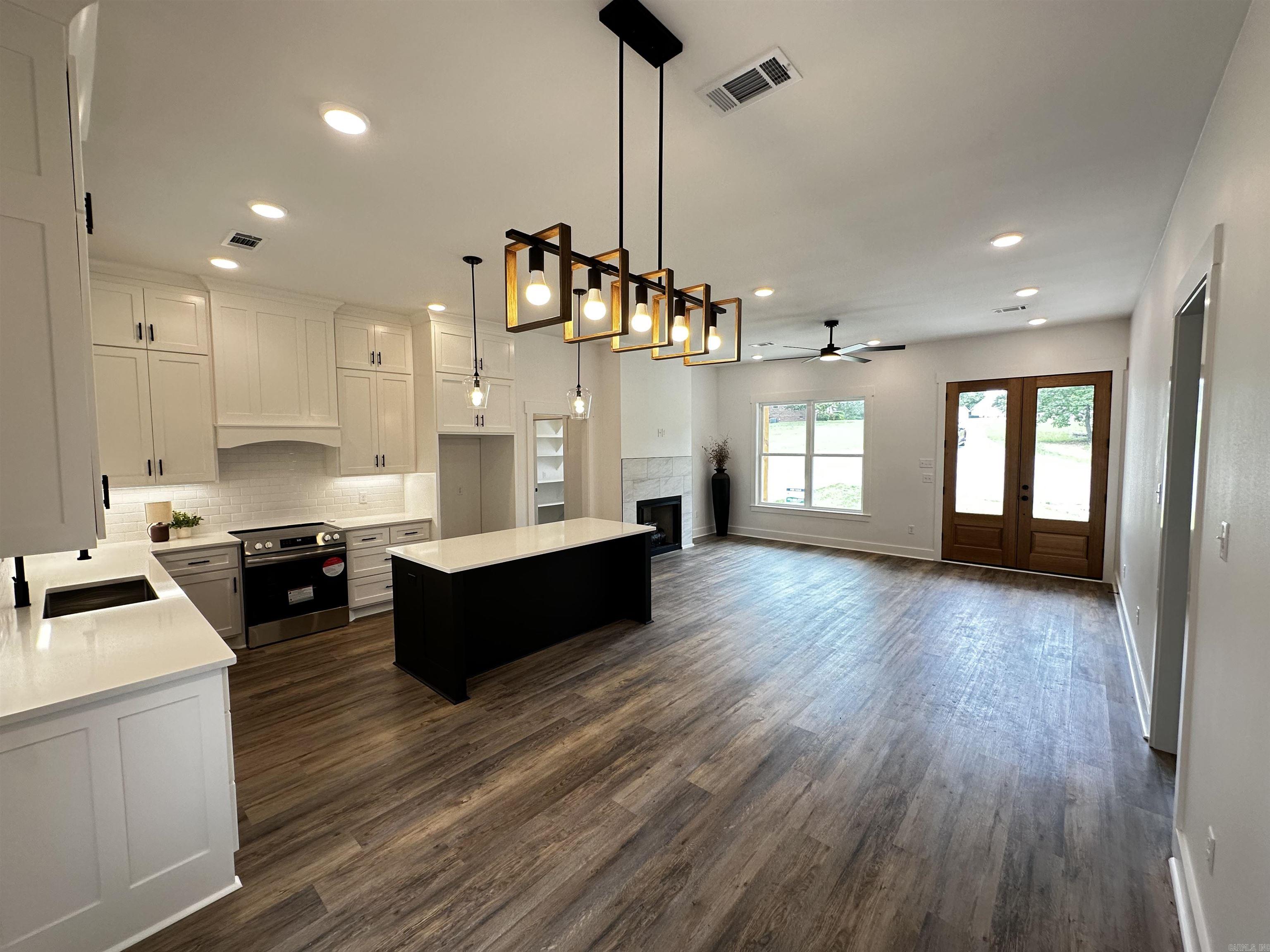 East Wind - Residential