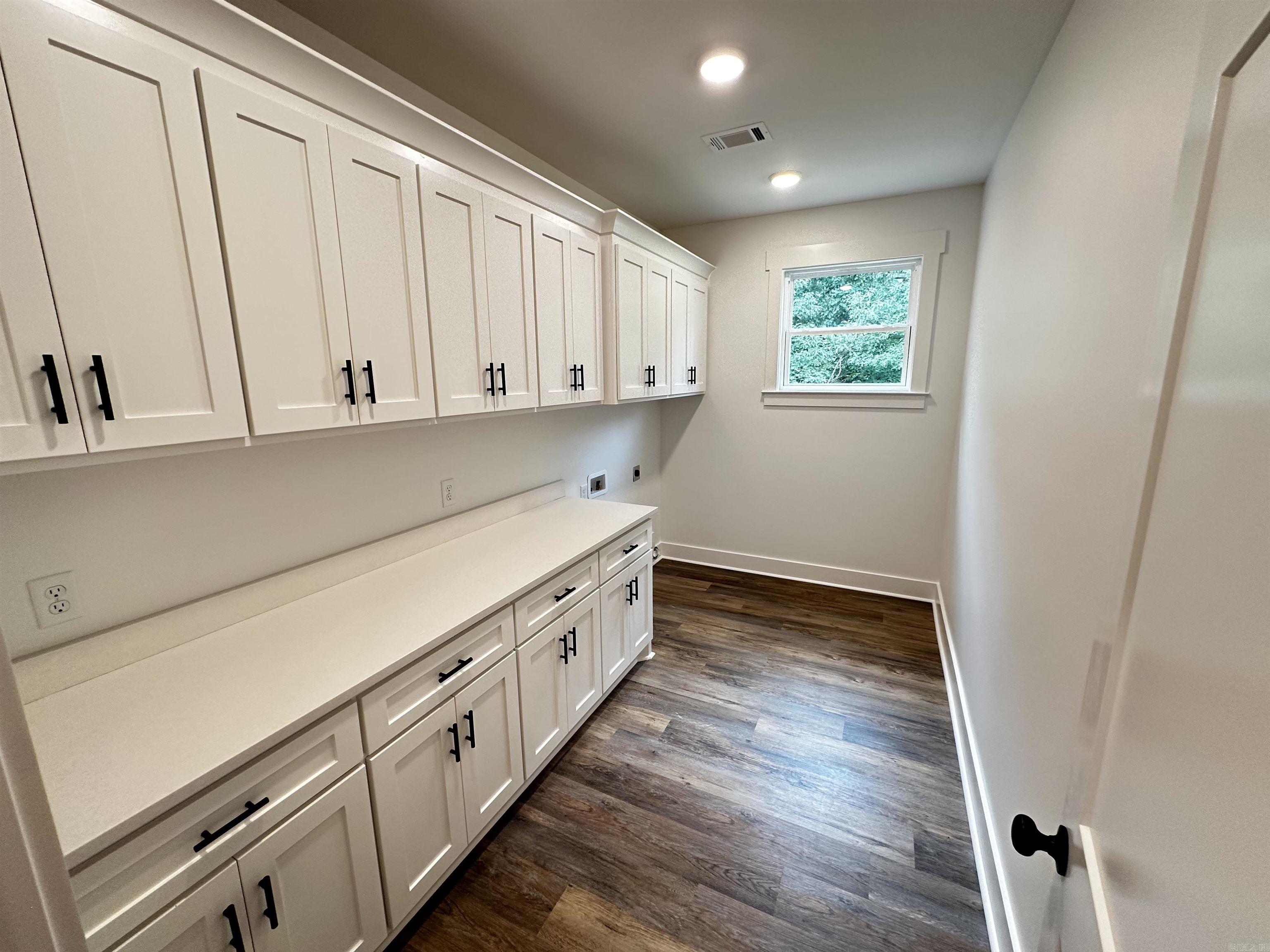 East Wind - Residential