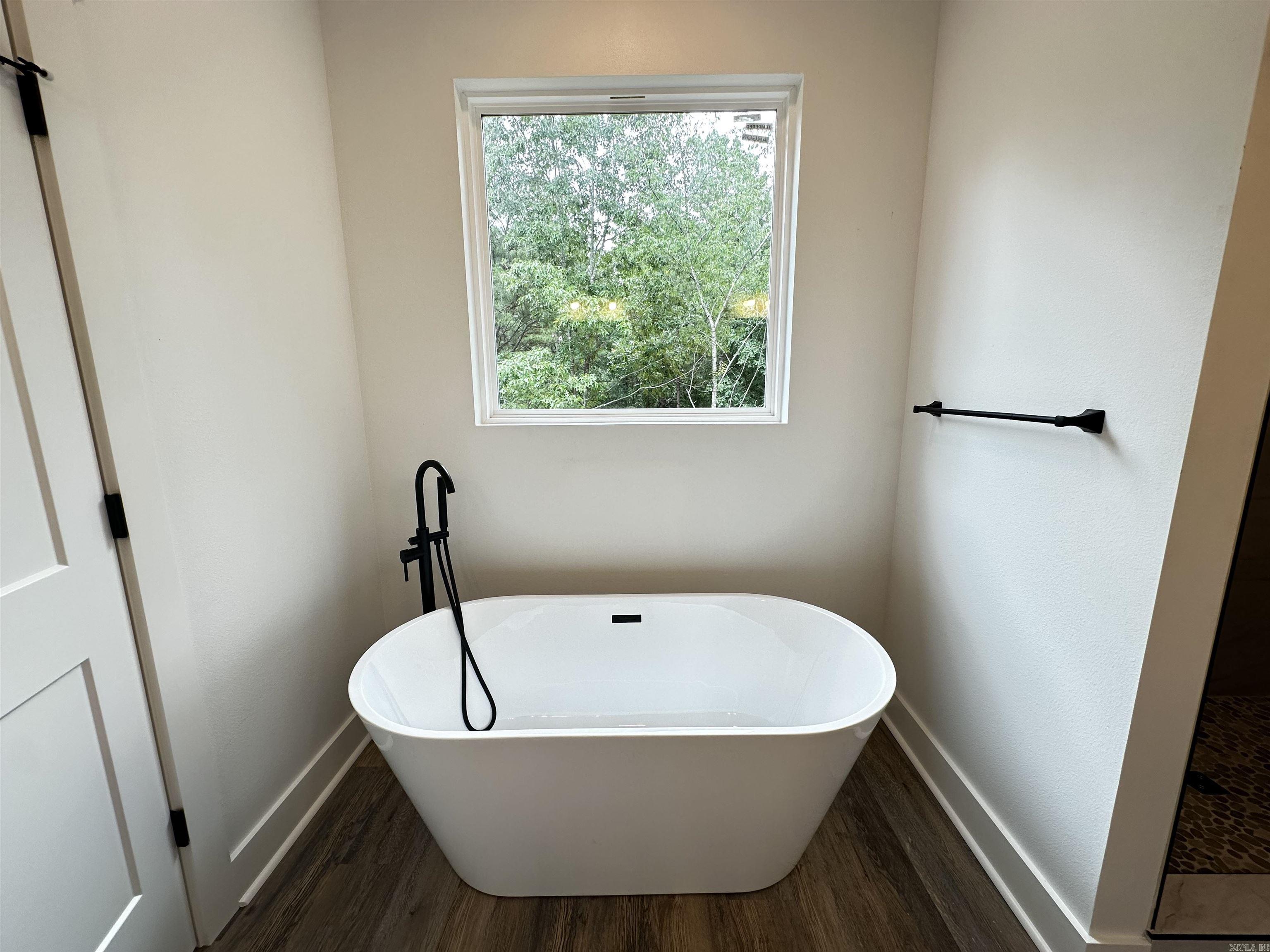 East Wind - Residential