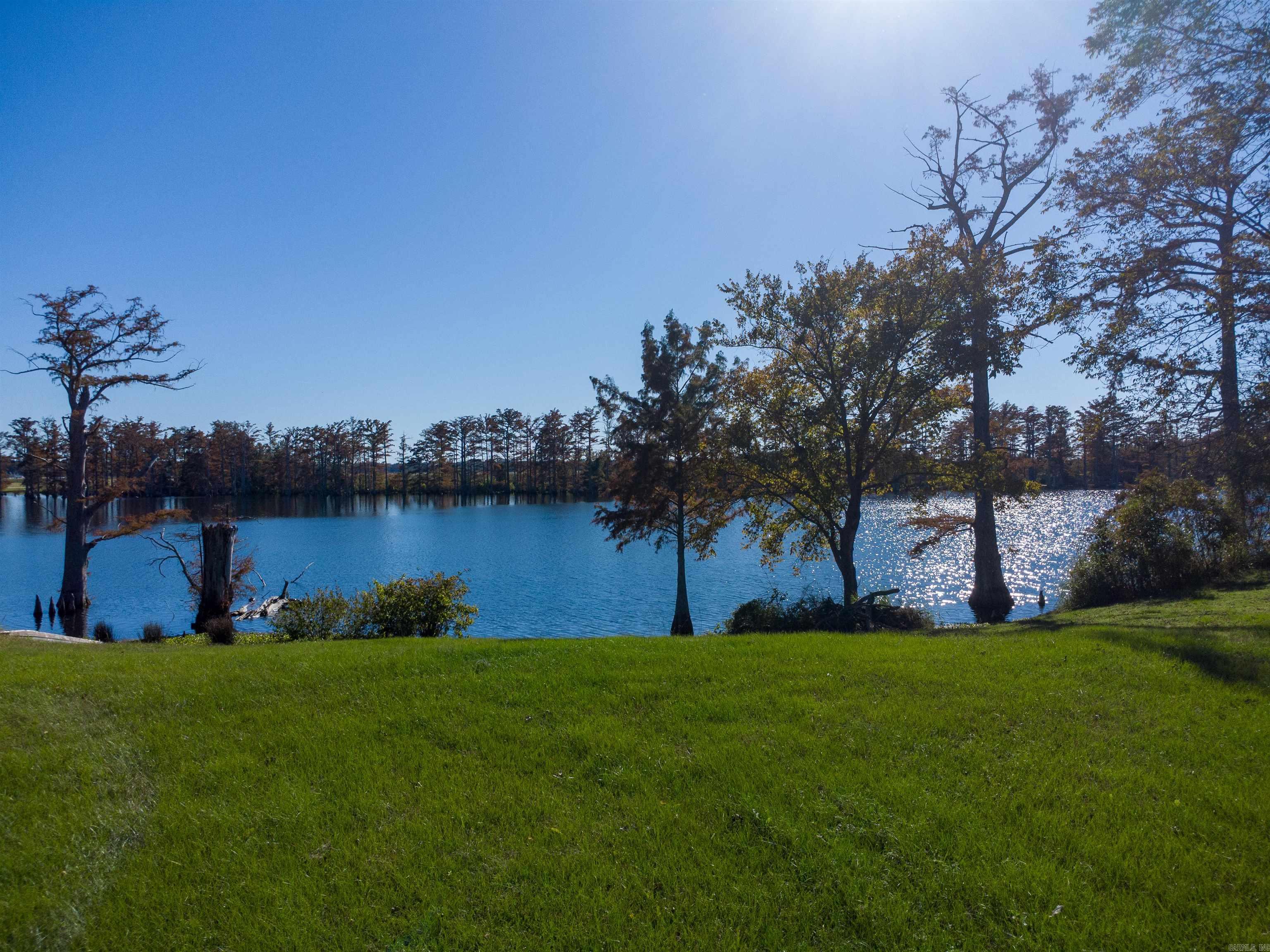 Horseshoe Lake Estates - Land