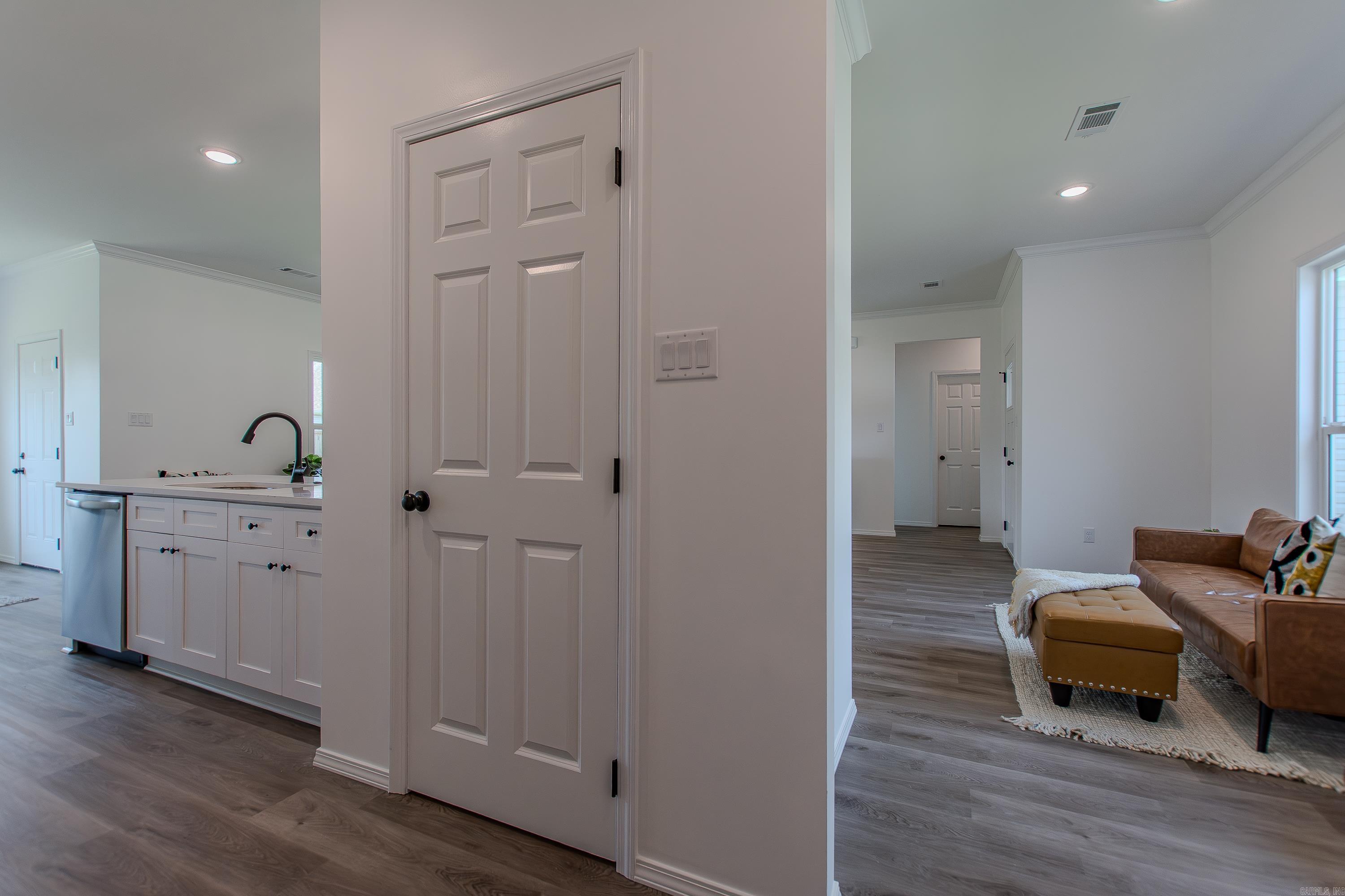 EDEN ESTATES - Residential