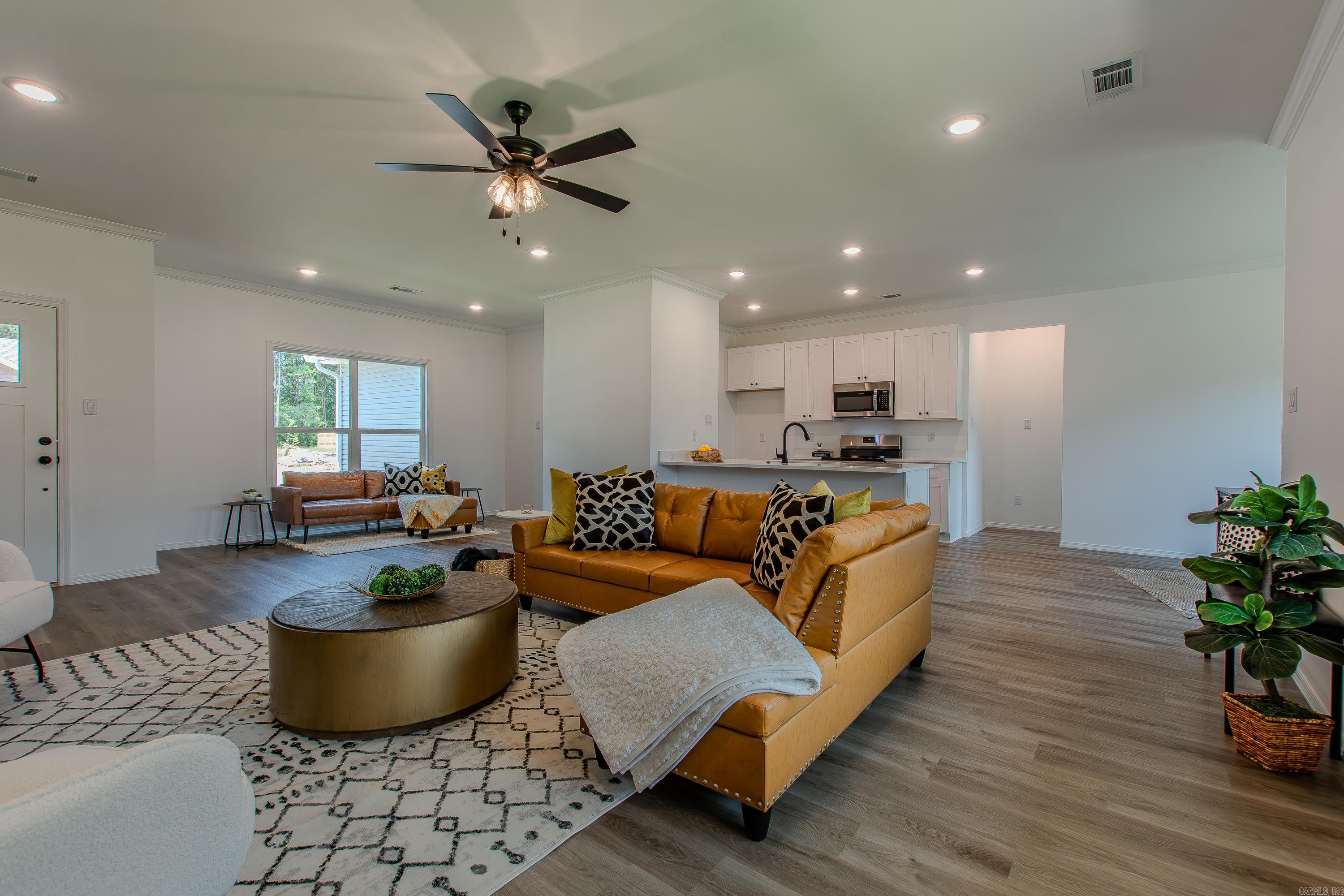 EDEN ESTATES - Residential