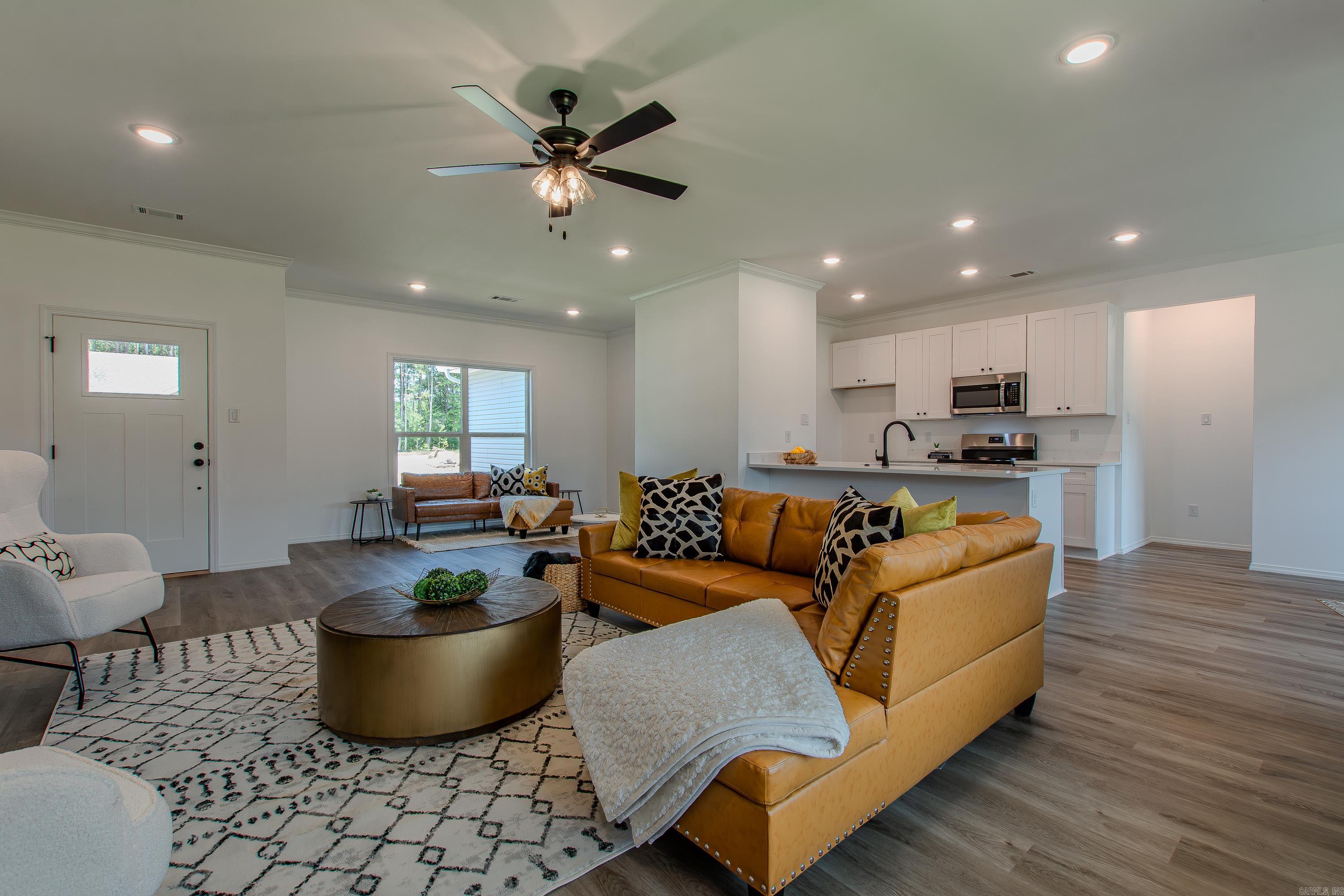 EDEN ESTATES - Residential