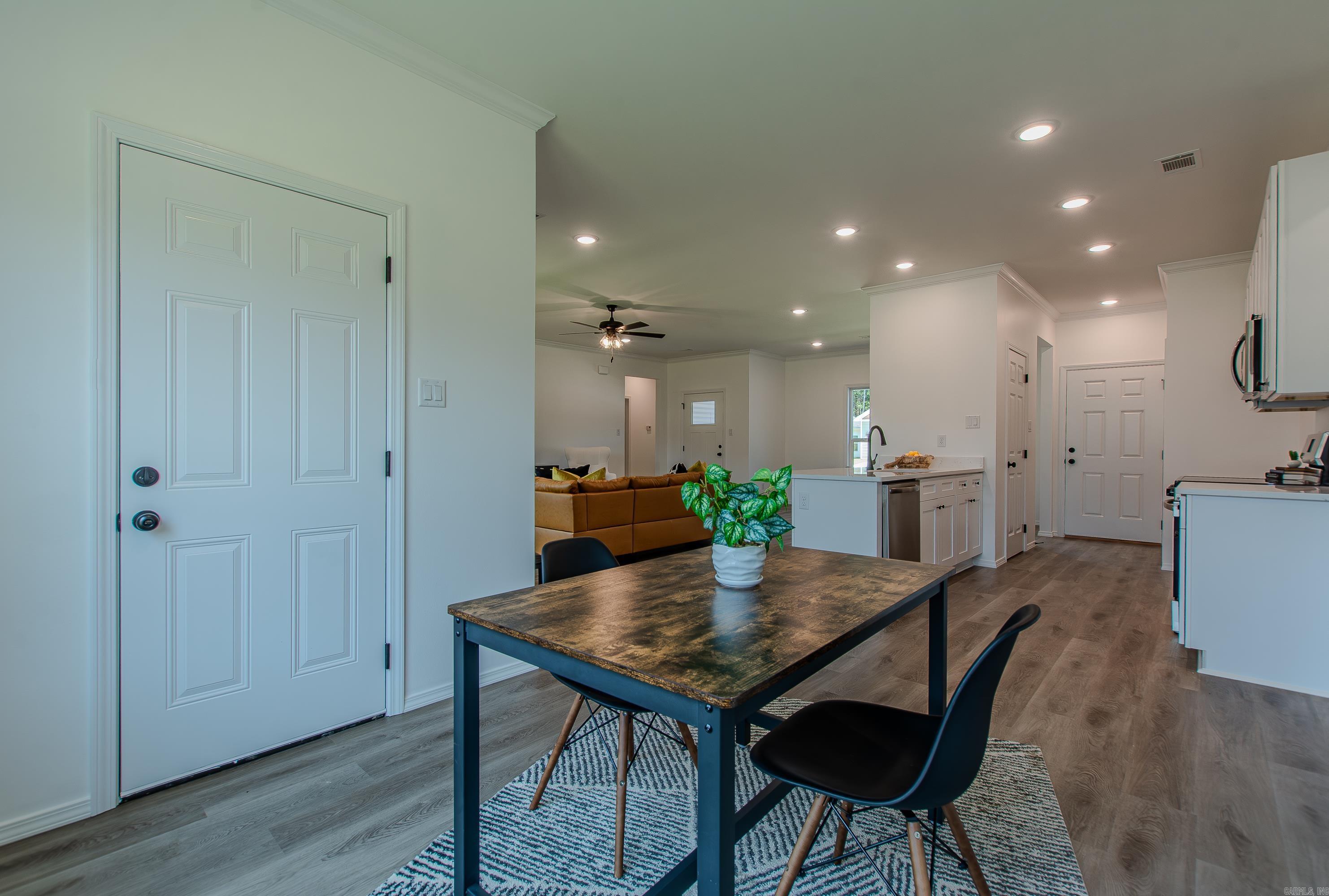 EDEN ESTATES - Residential