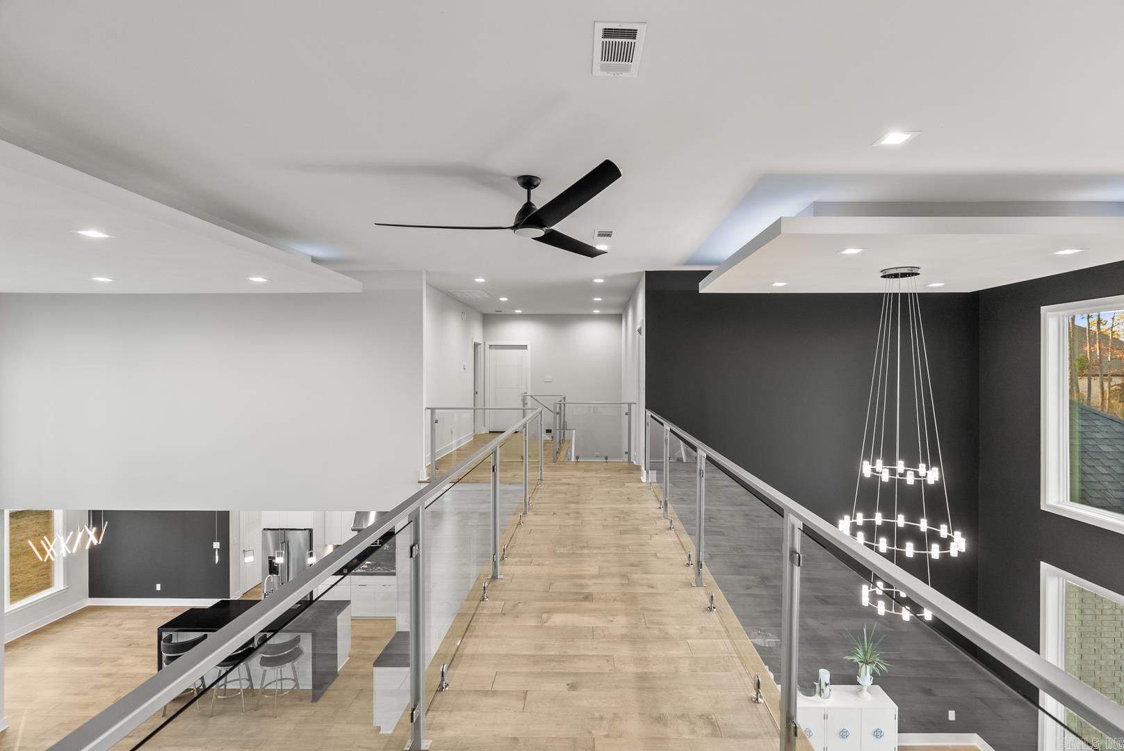 CHENAL VALLEY "ENSBURY PLACE" - Residential