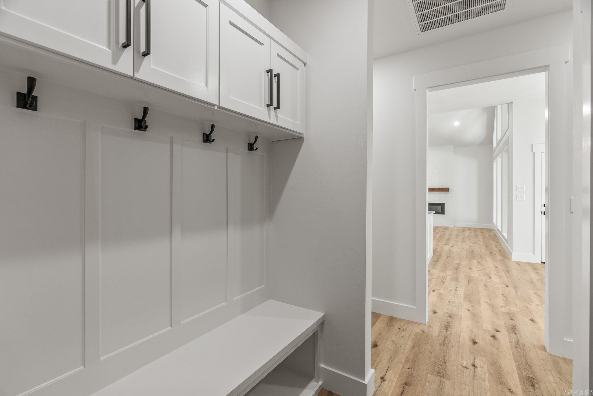 CRYSTAL BROOKE SHORES - Residential