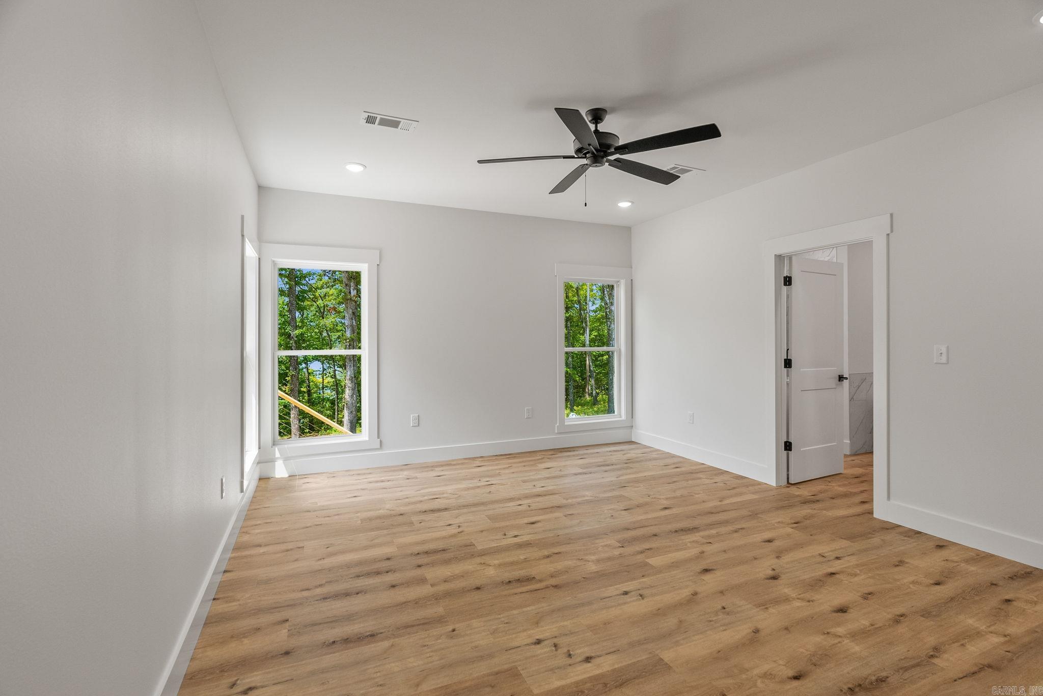 CRYSTAL BROOKE SHORES - Residential