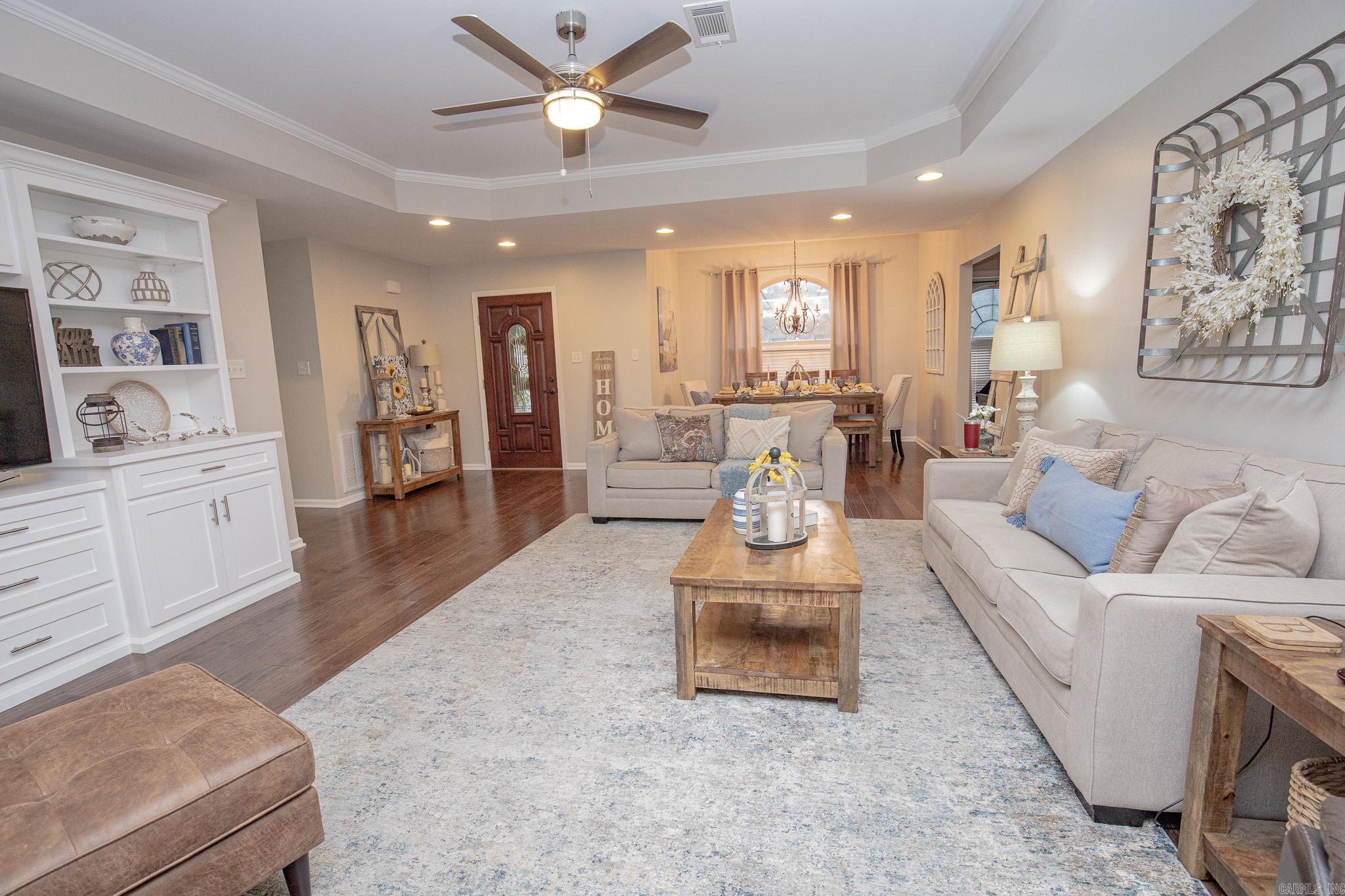 OLIVIA ESTATES - Residential