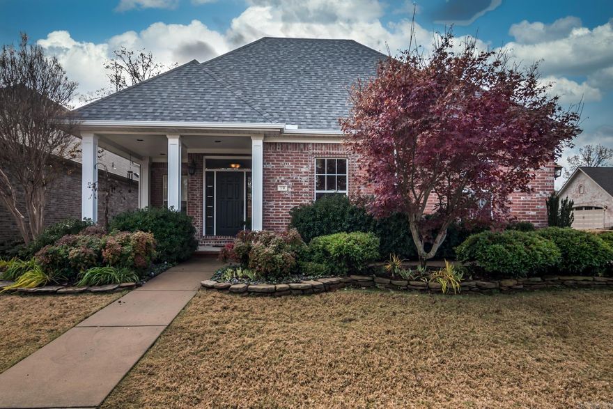 Spectacular home located in highly sought after Longleaf Cove subdivision with beautiful street appeal & a great open floor plan.  An awesome 126 sq ft heated & cooled Sunroom (not included in the overall footage) adds to the beauty and comfort of this fabulous home. An inviting front entry w/tall ceilings, crown molding & wood flooring is all open to formal dining area, great room w/gas log, shuttered windows & the kitchen w/breakfast bar, an abundance of beautiful cabinetry, granite countertops & high end stainless steel appliances. The spacious luxurious primary suite w/large bath features double vanity w/granite countertop, tub, rimless glass walk-in shower & huge walk-in closet. Bedroom floors carpeted. New Roof 2023, recently updated mini-split unit in Sunroom, lawn care and gas powered whole house generator add to the appeal of this spectacular home. Home is within minutes of shopping, schools, restaurants.